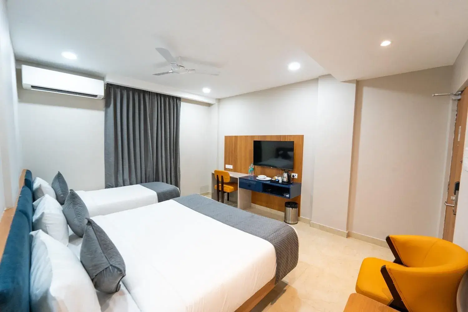 Deluxe Triple Room in Vasatee Kondapur Deluxe Triple Room in Vasatee Kondapur