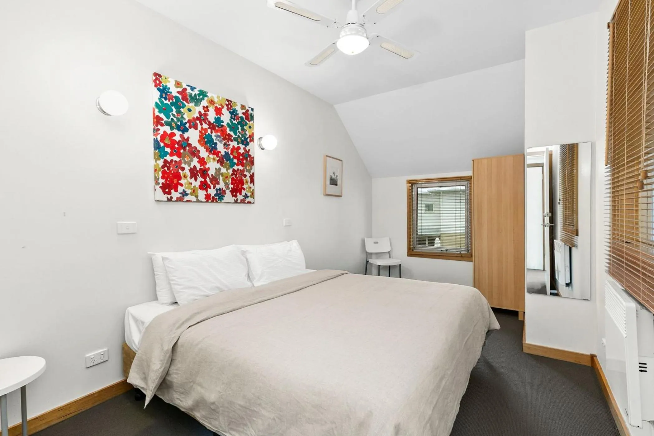 Bed in Seahaven Village