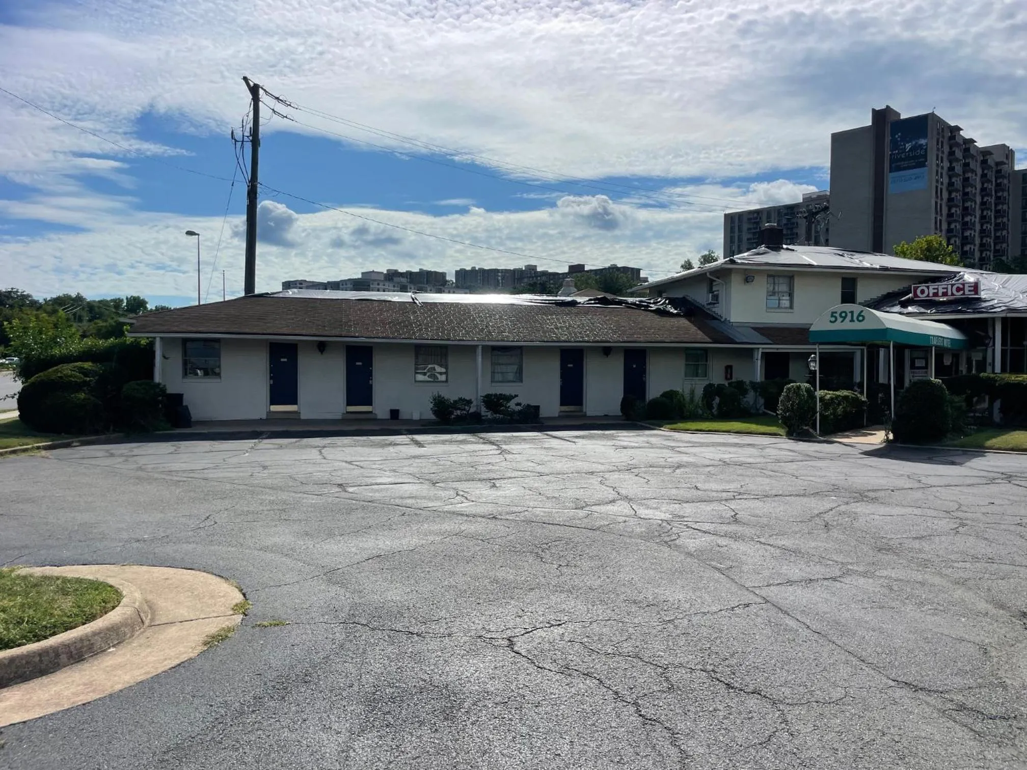 Travelers Motel