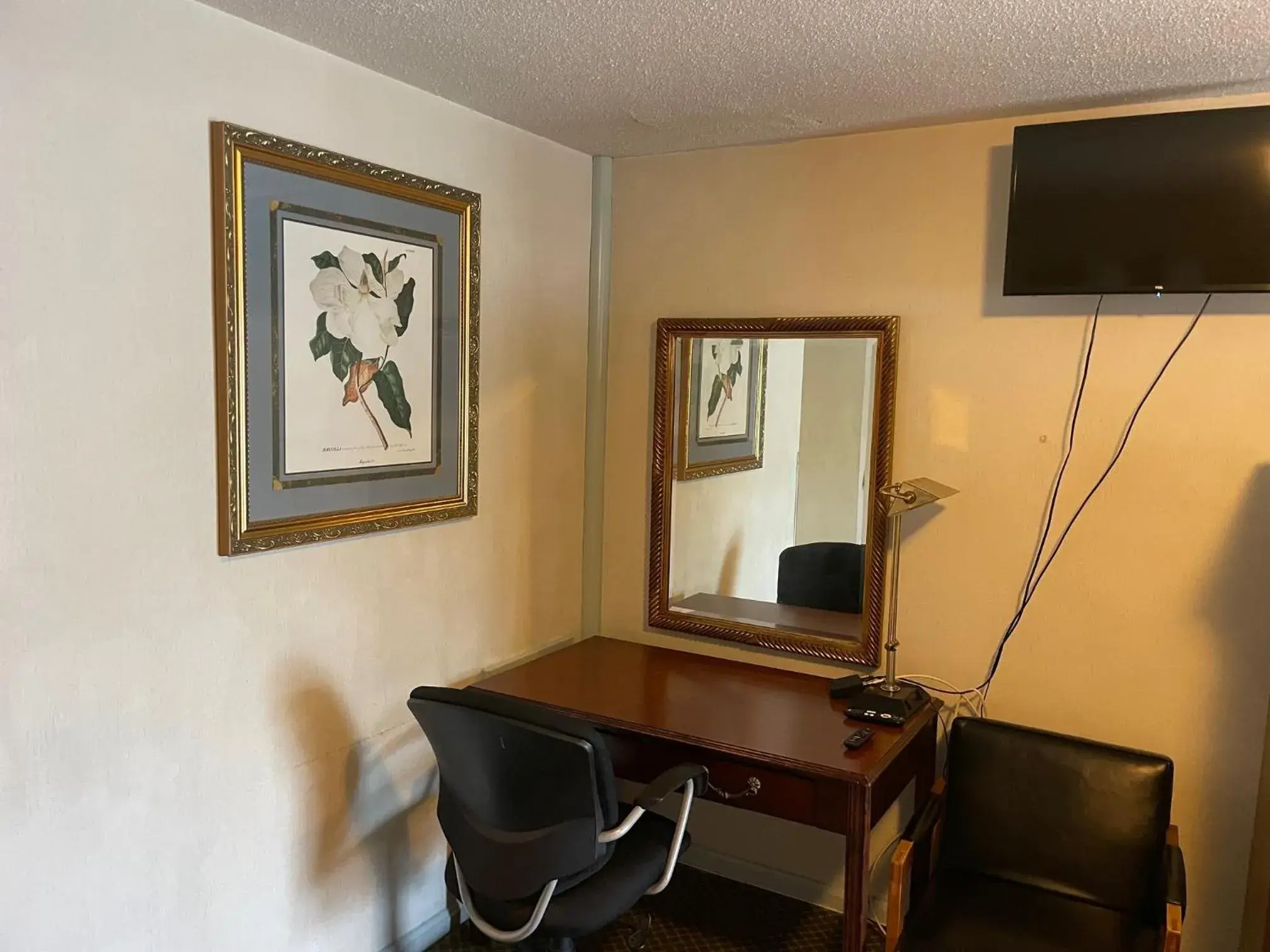 Double Room with Private Bathroom in Travelers Motel Double Room with Private Bathroom in Travelers Motel