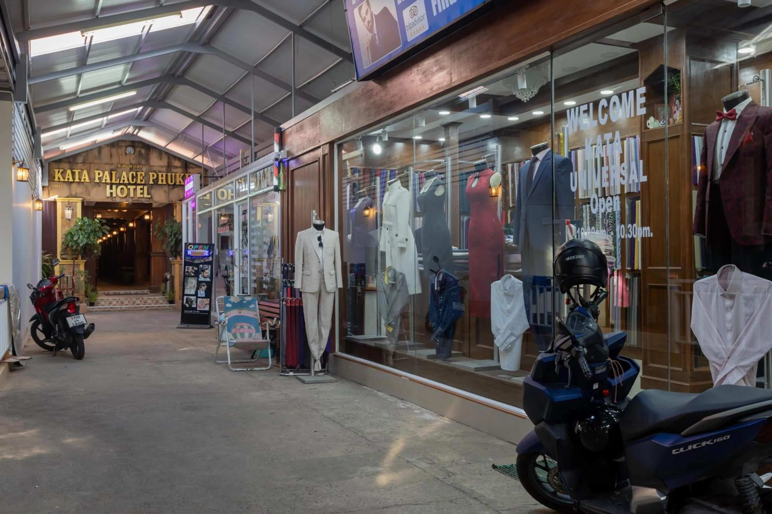 Shopping Area in Kata Palace Phuket Hotel