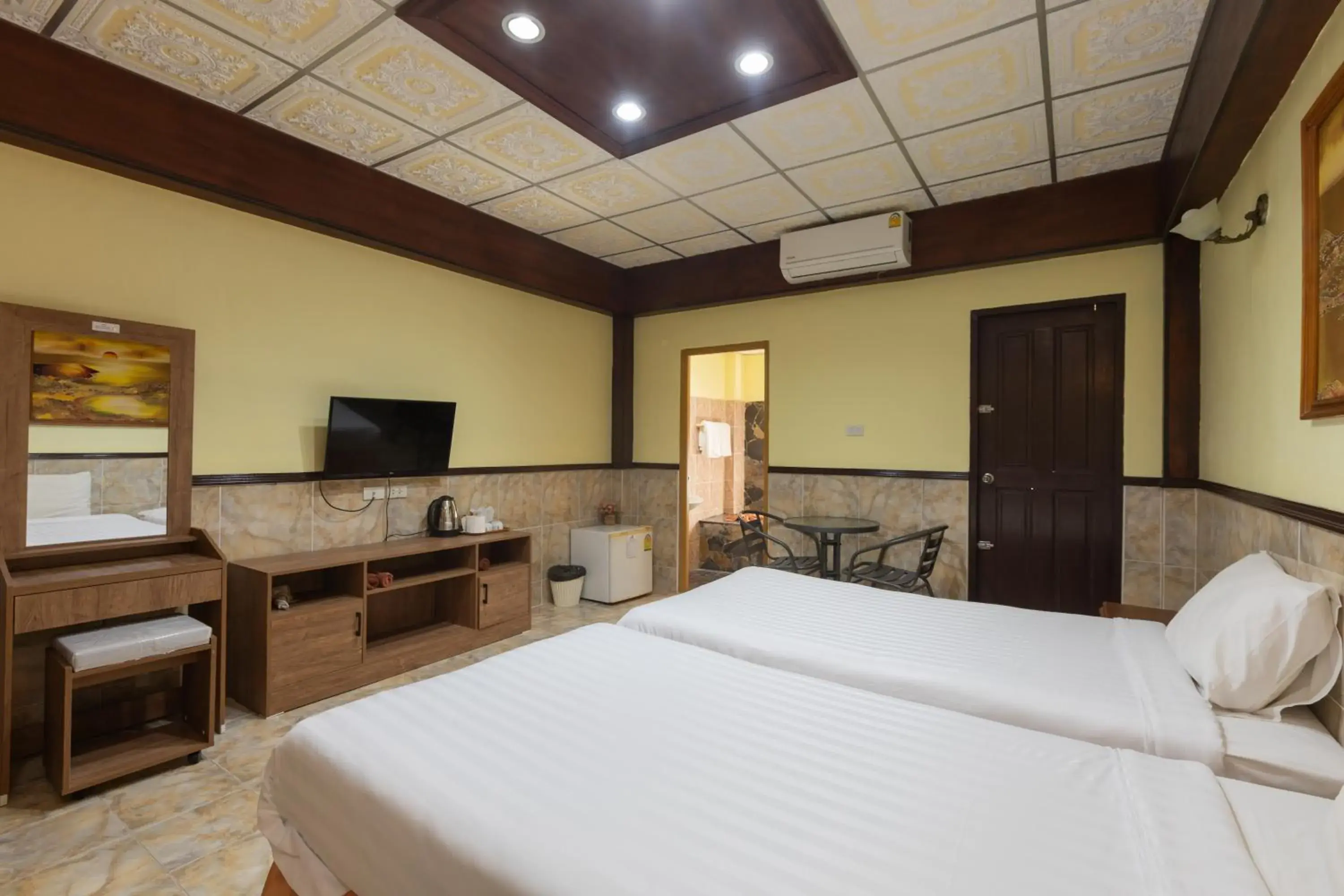 Deluxe Twin Room - single occupancy in Kata Palace Phuket Hotel Deluxe Twin Room - single occupancy in Kata Palace Phuket Hotel