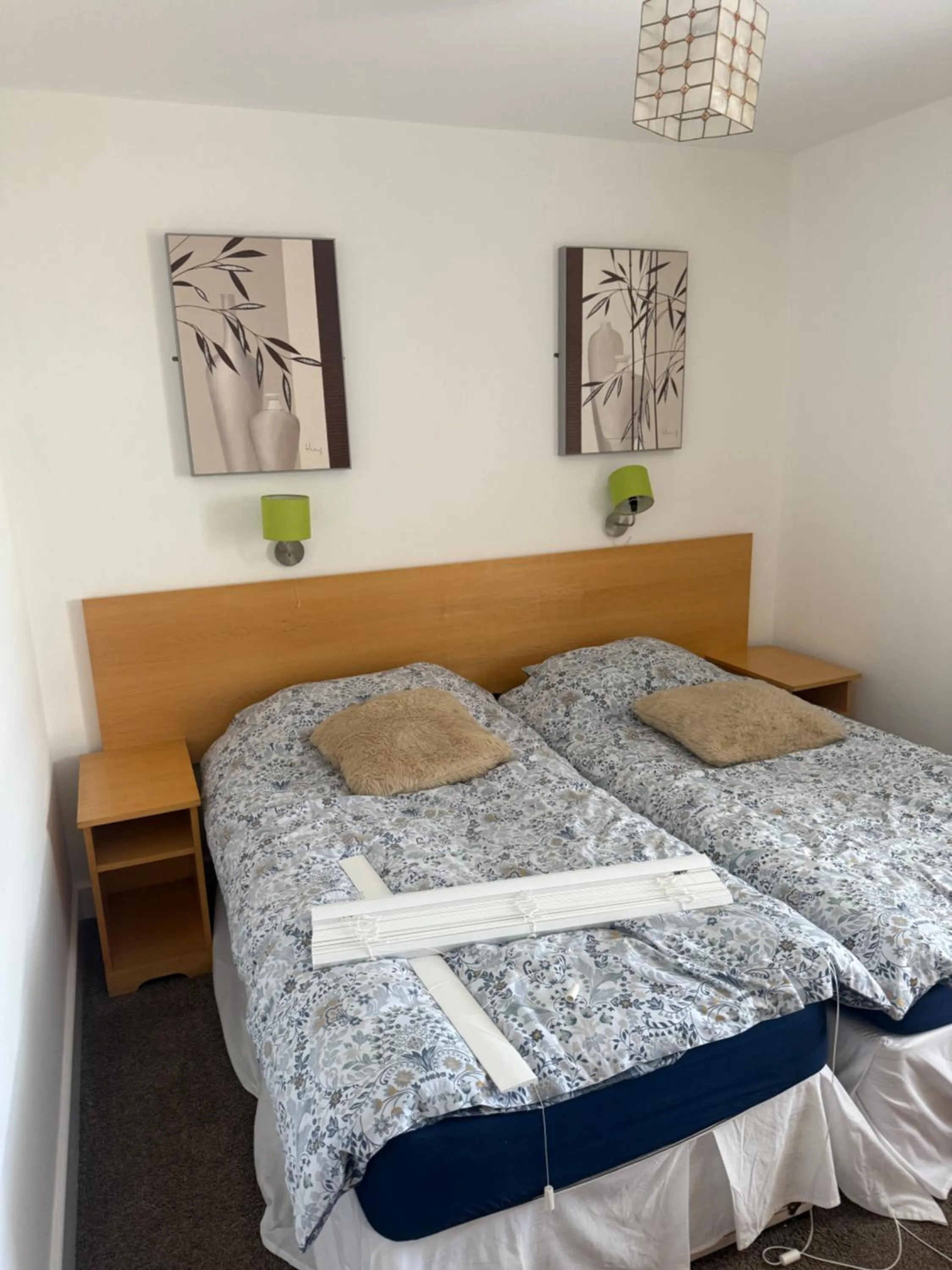 Bed in Victoria Inn