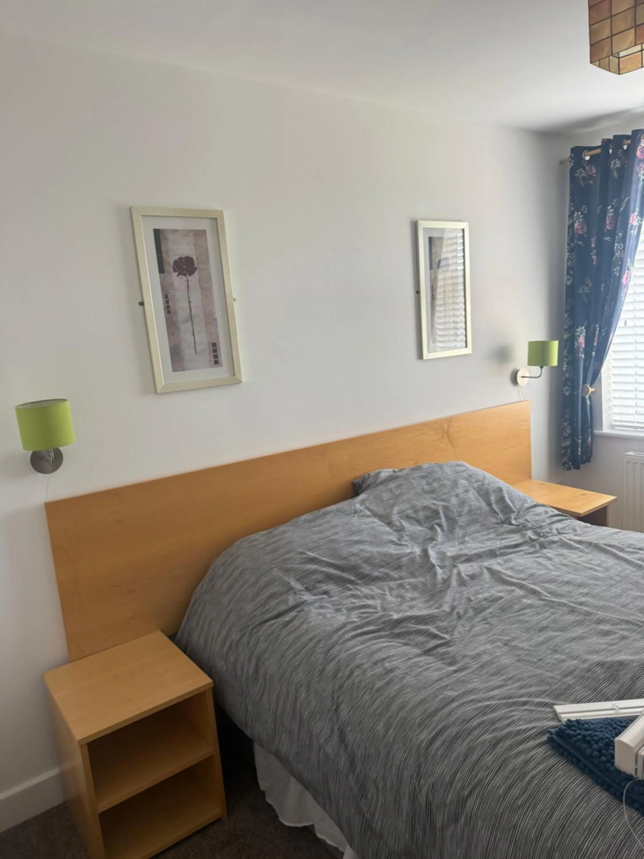 Bed in Victoria Inn