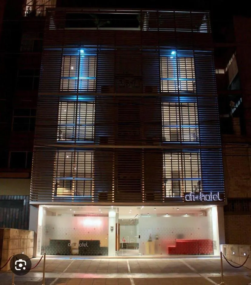 Property building in Hotel King Versalles
