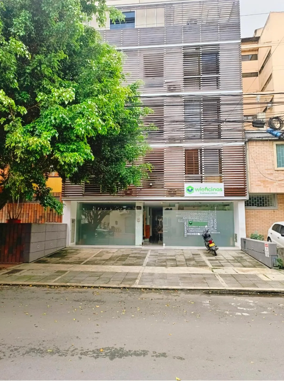 Property building in Hotel King Versalles