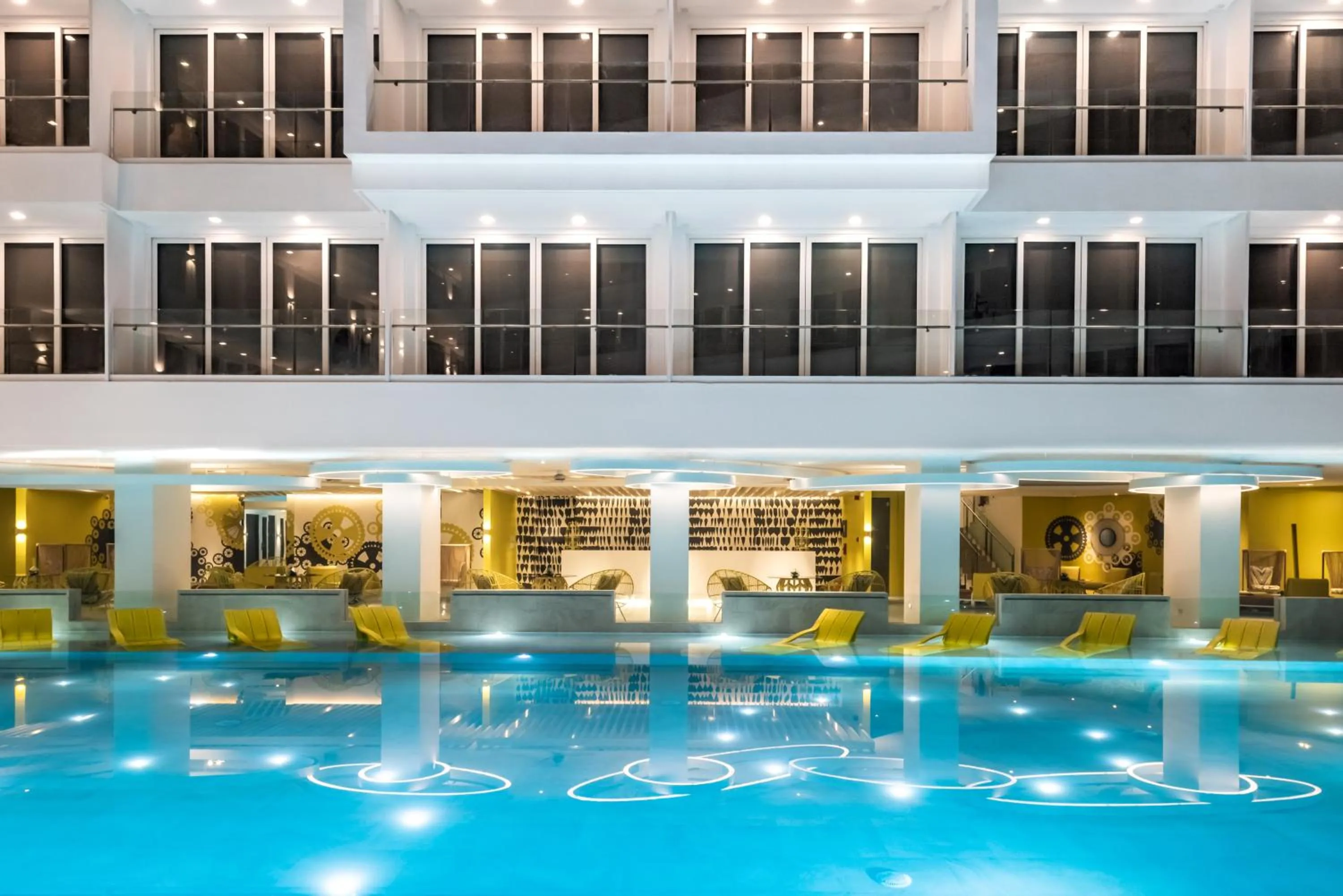 Property building in Astoria Current