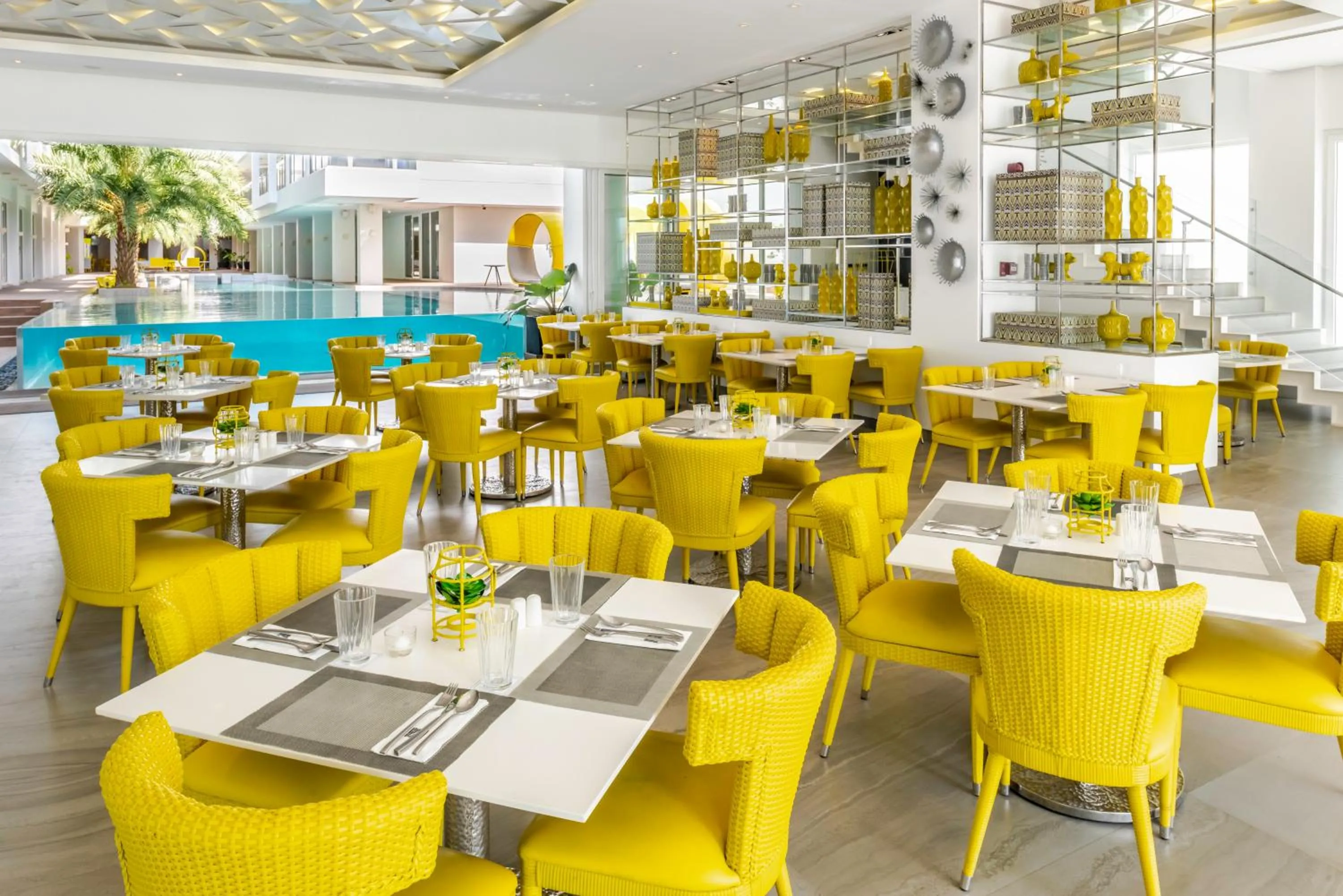 Restaurant/places to eat in Astoria Current