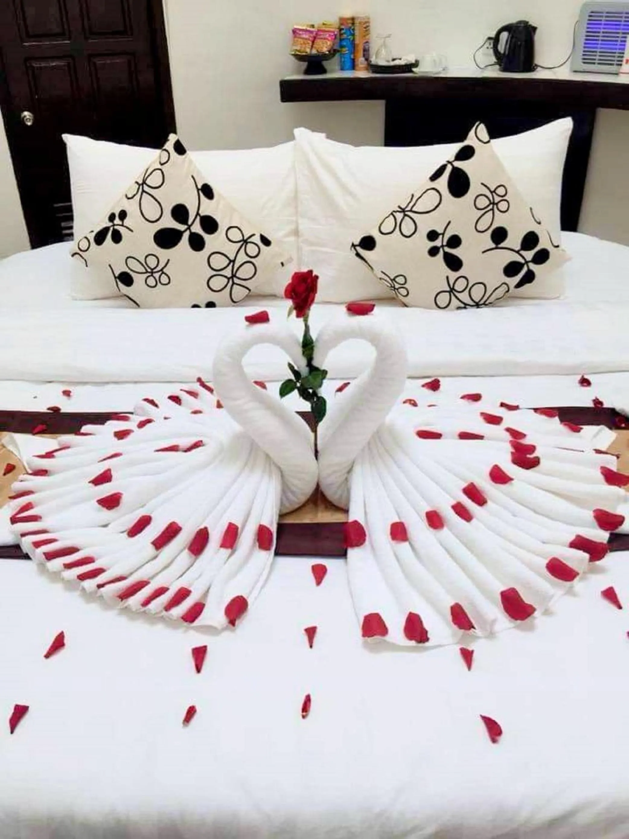 Bed in Moonlight Resort