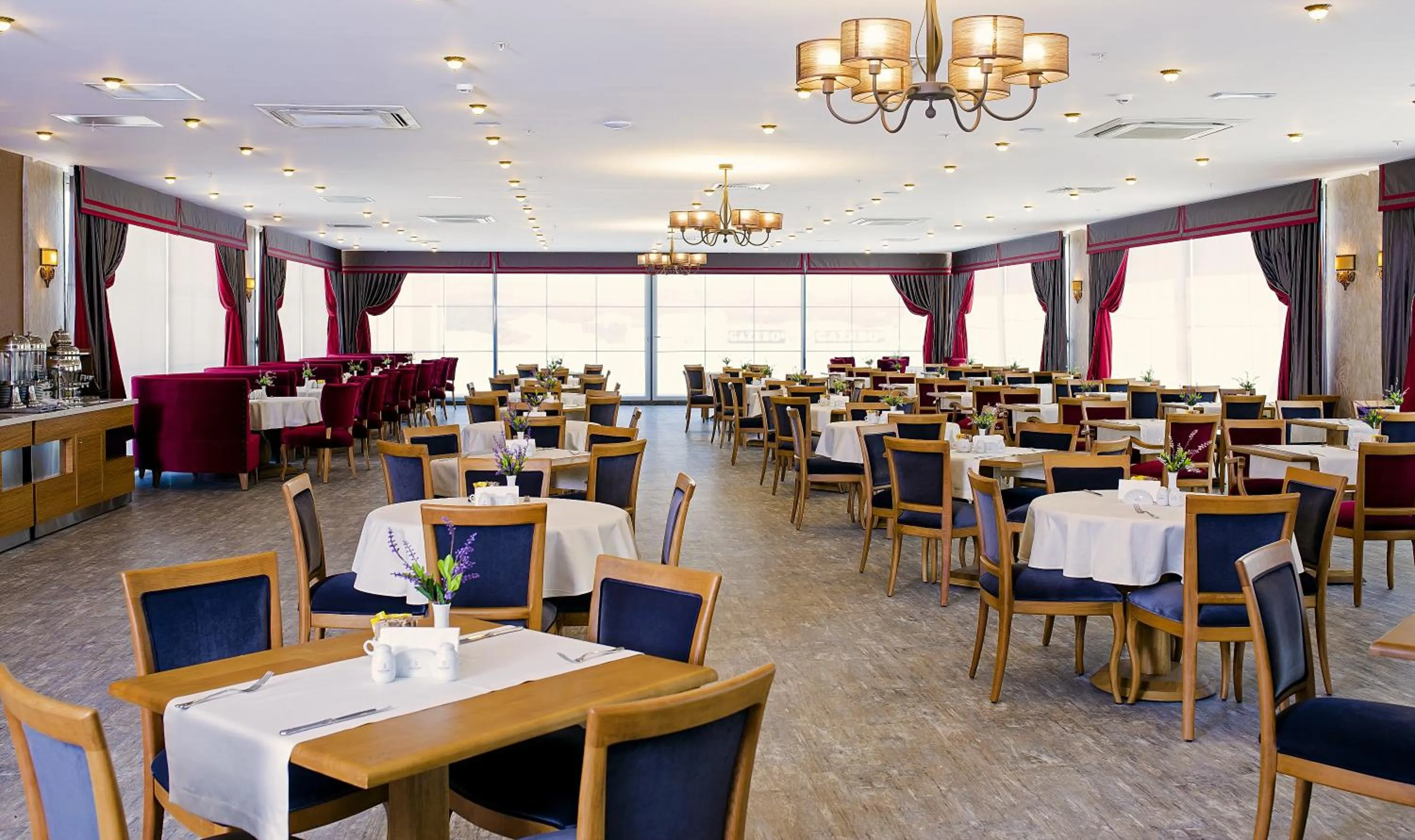 Restaurant/places to eat in Svalinn Hotel