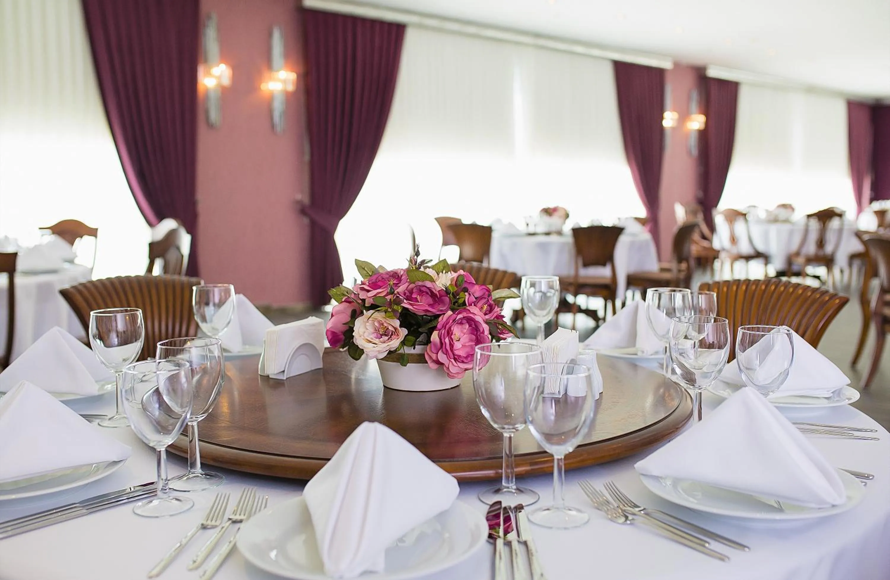 Banquet/Function facilities in Svalinn Hotel
