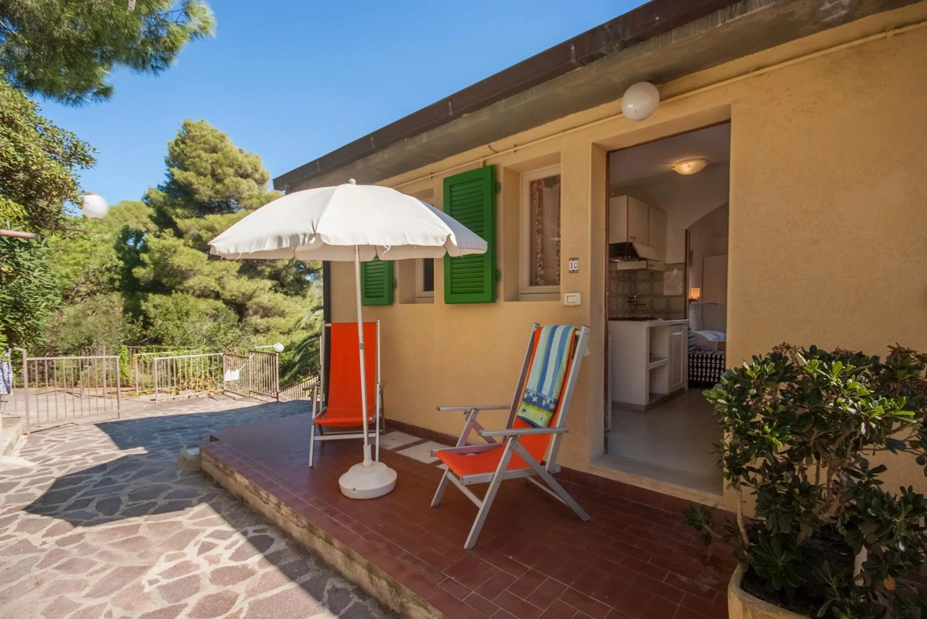 Patio in Residence La Valdana