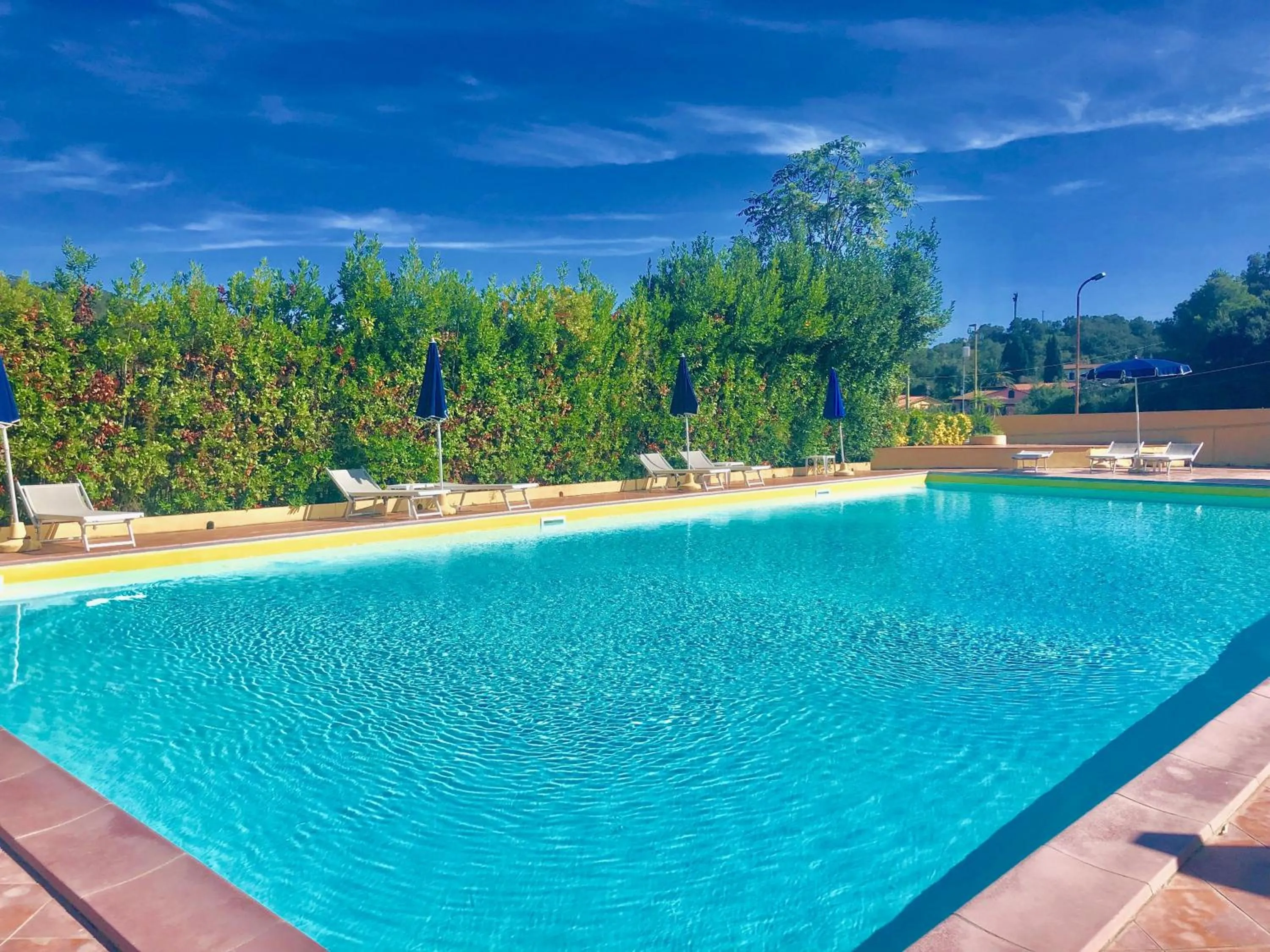 Swimming pool in Residence La Valdana