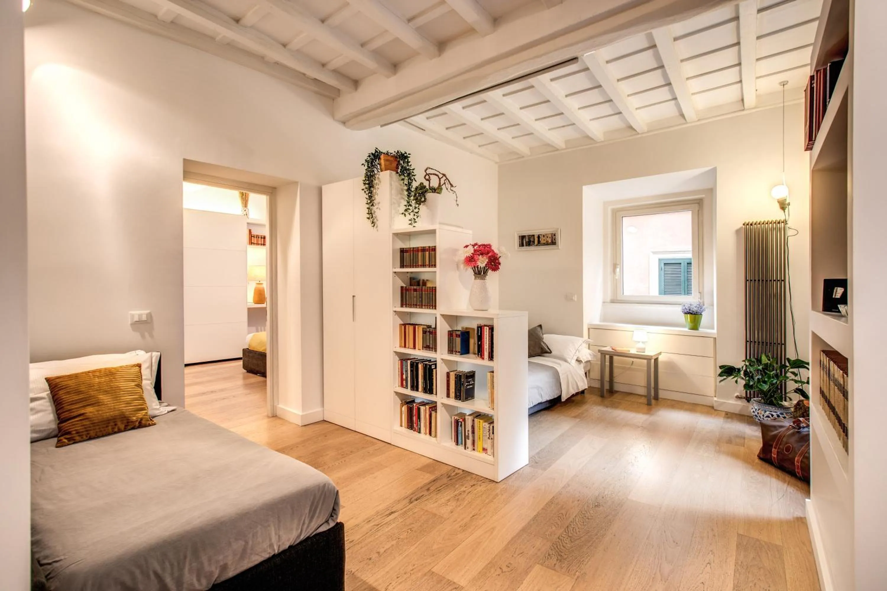 Living room, Bed in Orange Suites