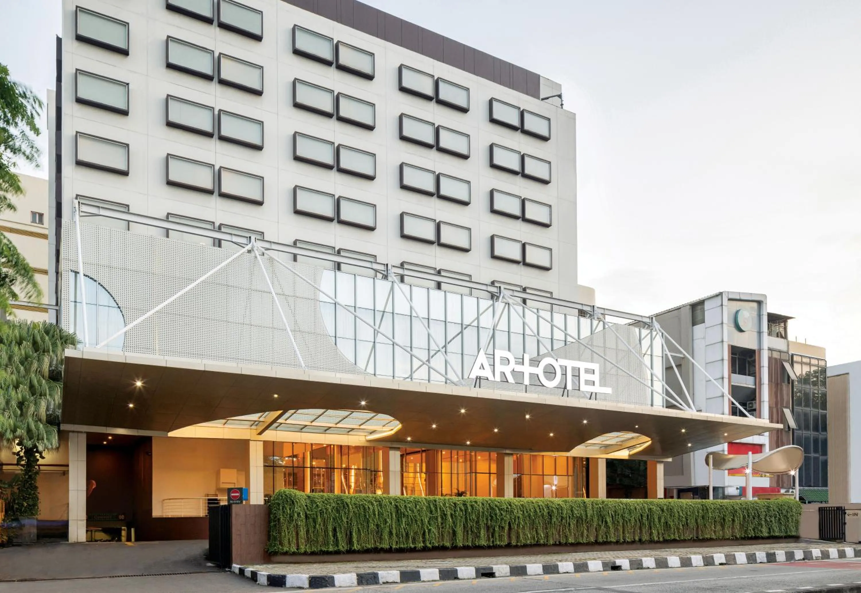 Property building in Artotel Harmoni Jakarta