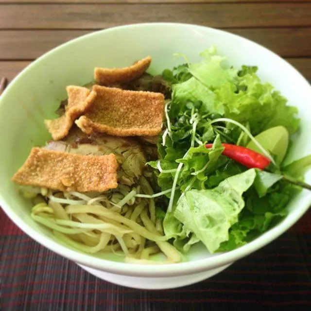 Restaurant/places to eat in Green Boutique Villa