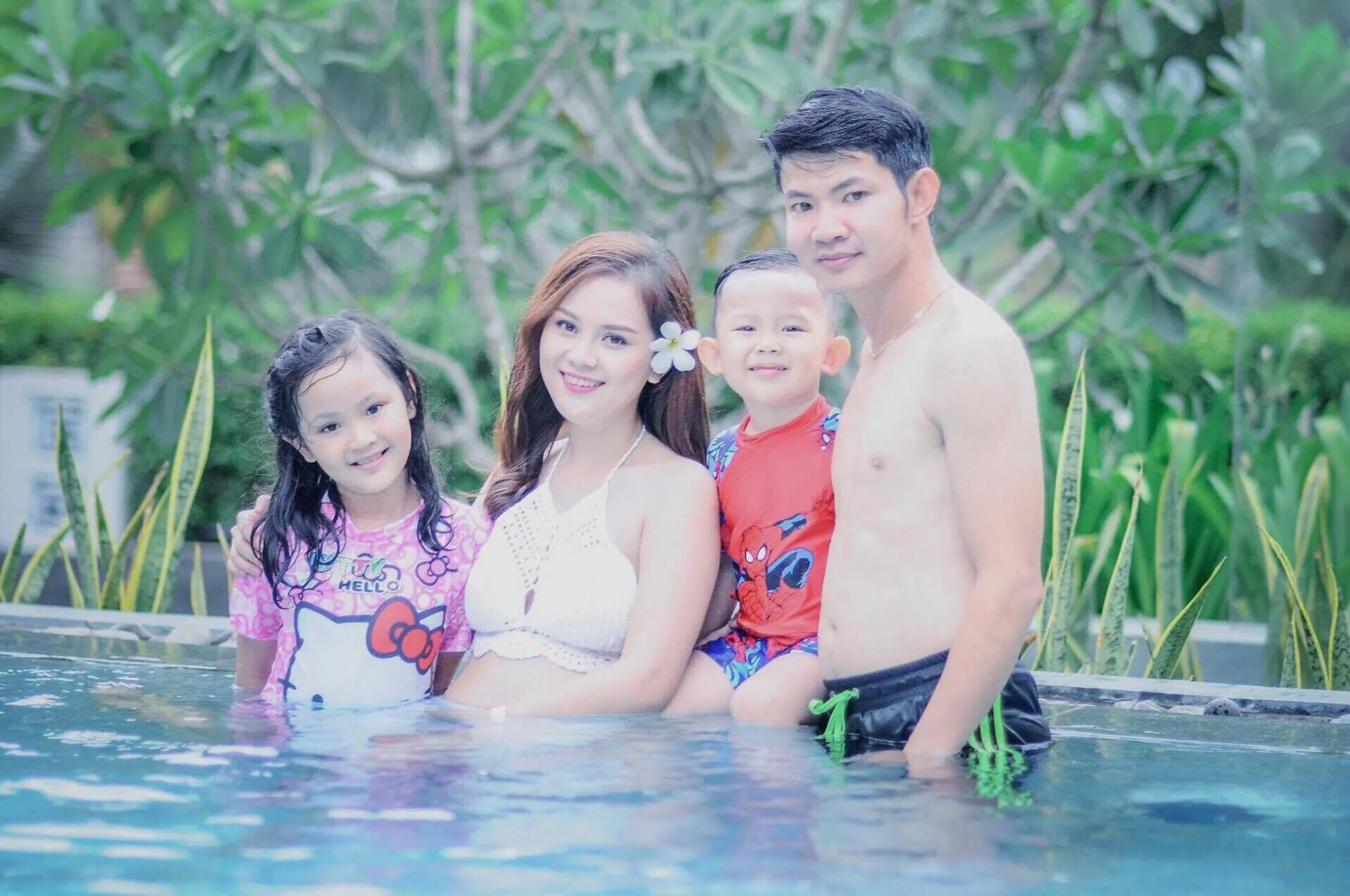 group of guests in Green Boutique Villa