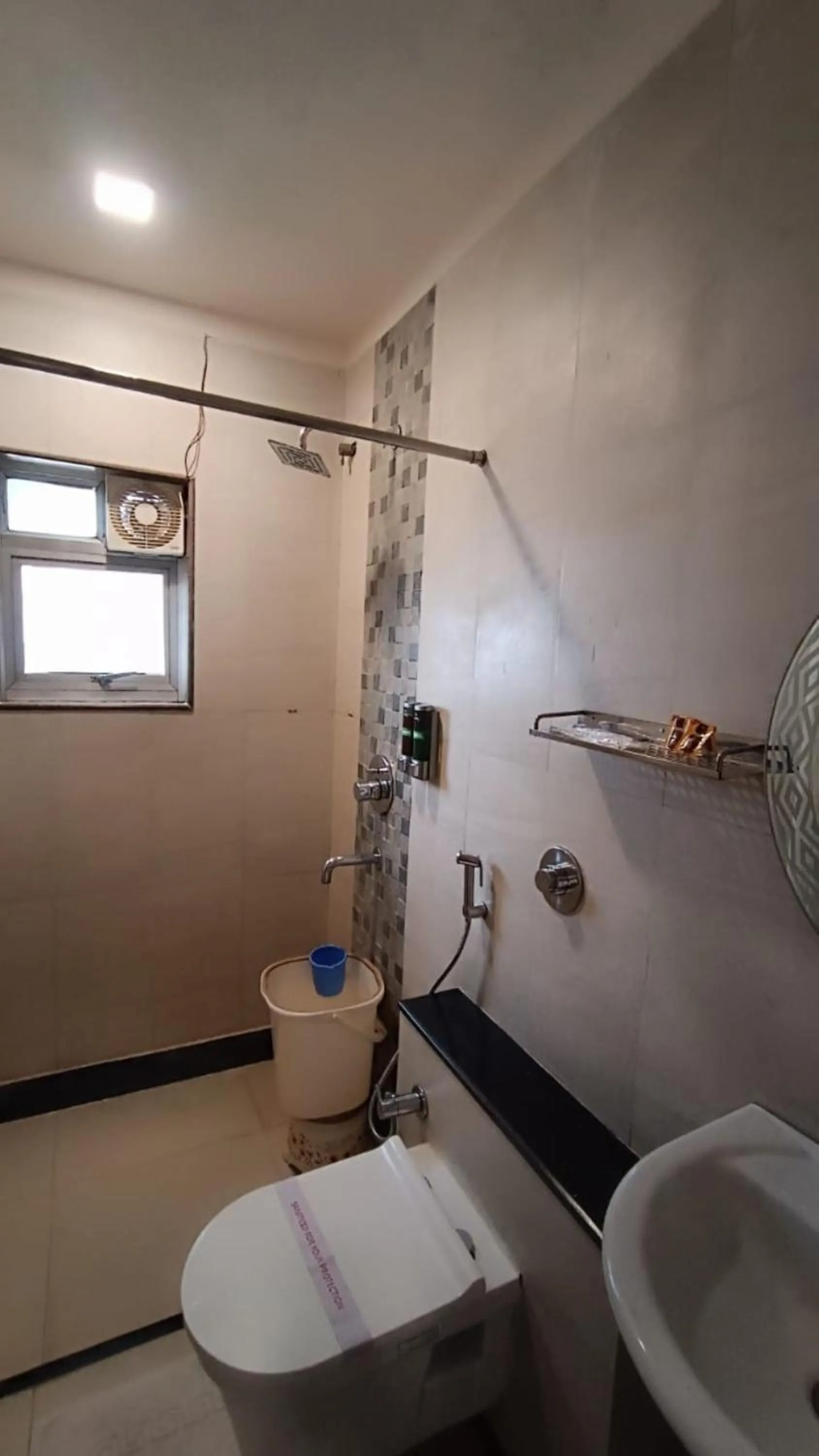 Shower in Hotel Pooja Garden, Nanded
