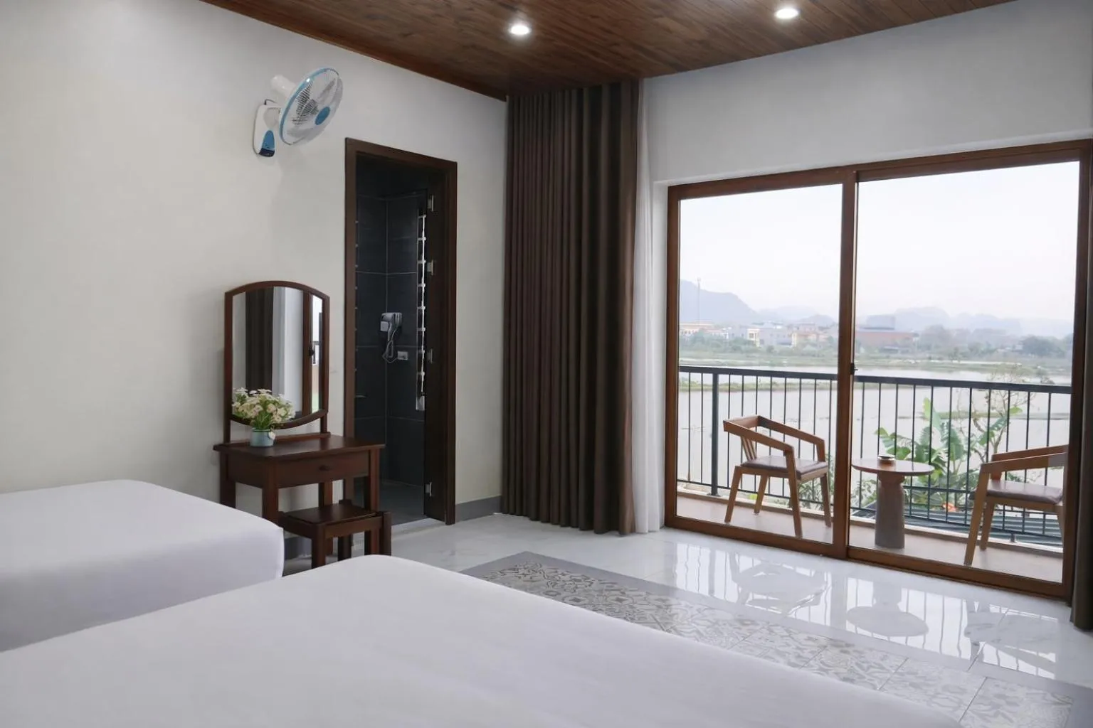 View (from property/room), Bed in Daisy's Villa TamCoc