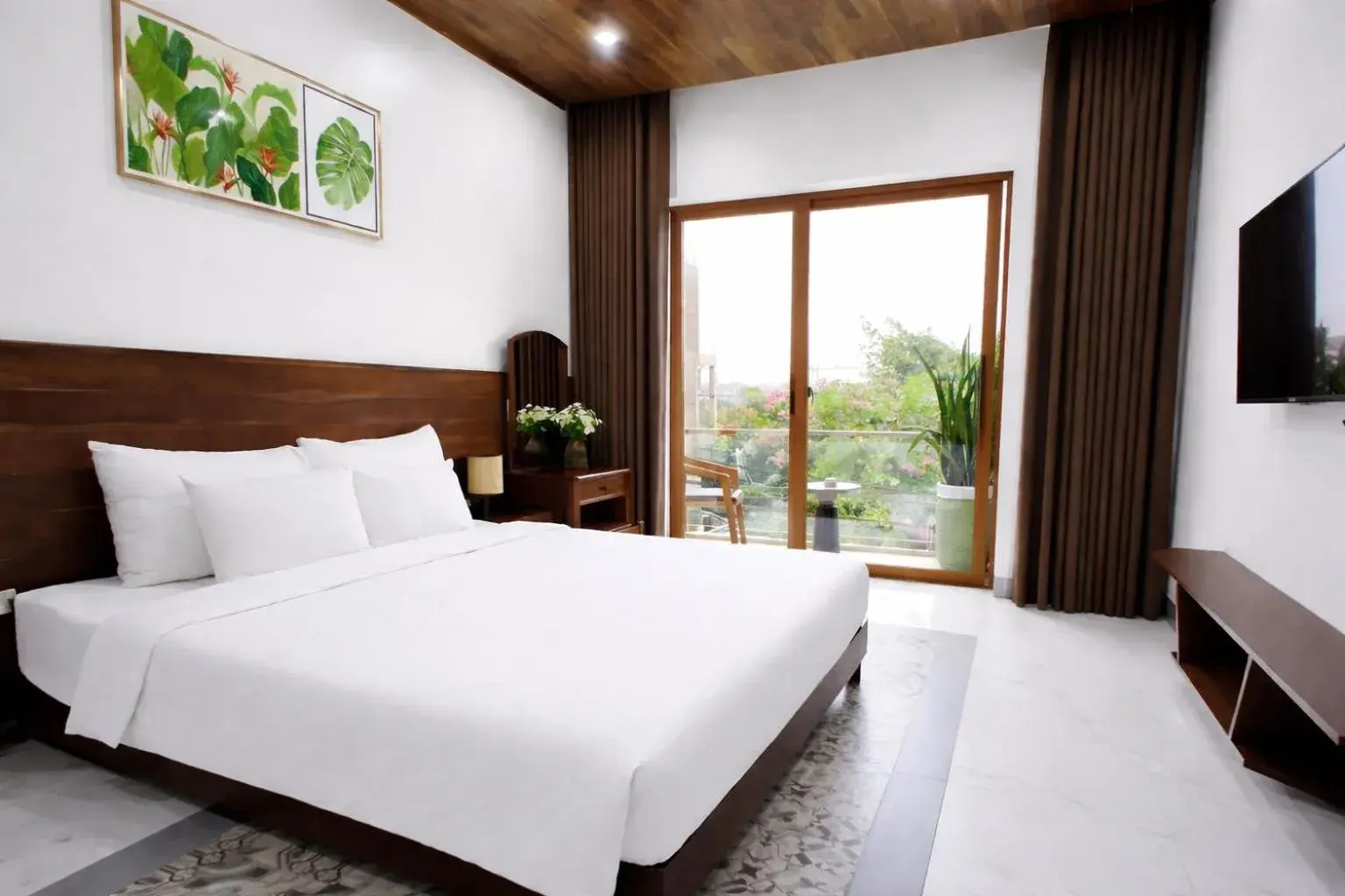 Deluxe Double Room in Daisy's Villa TamCoc Deluxe Double Room in Daisy's Villa TamCoc