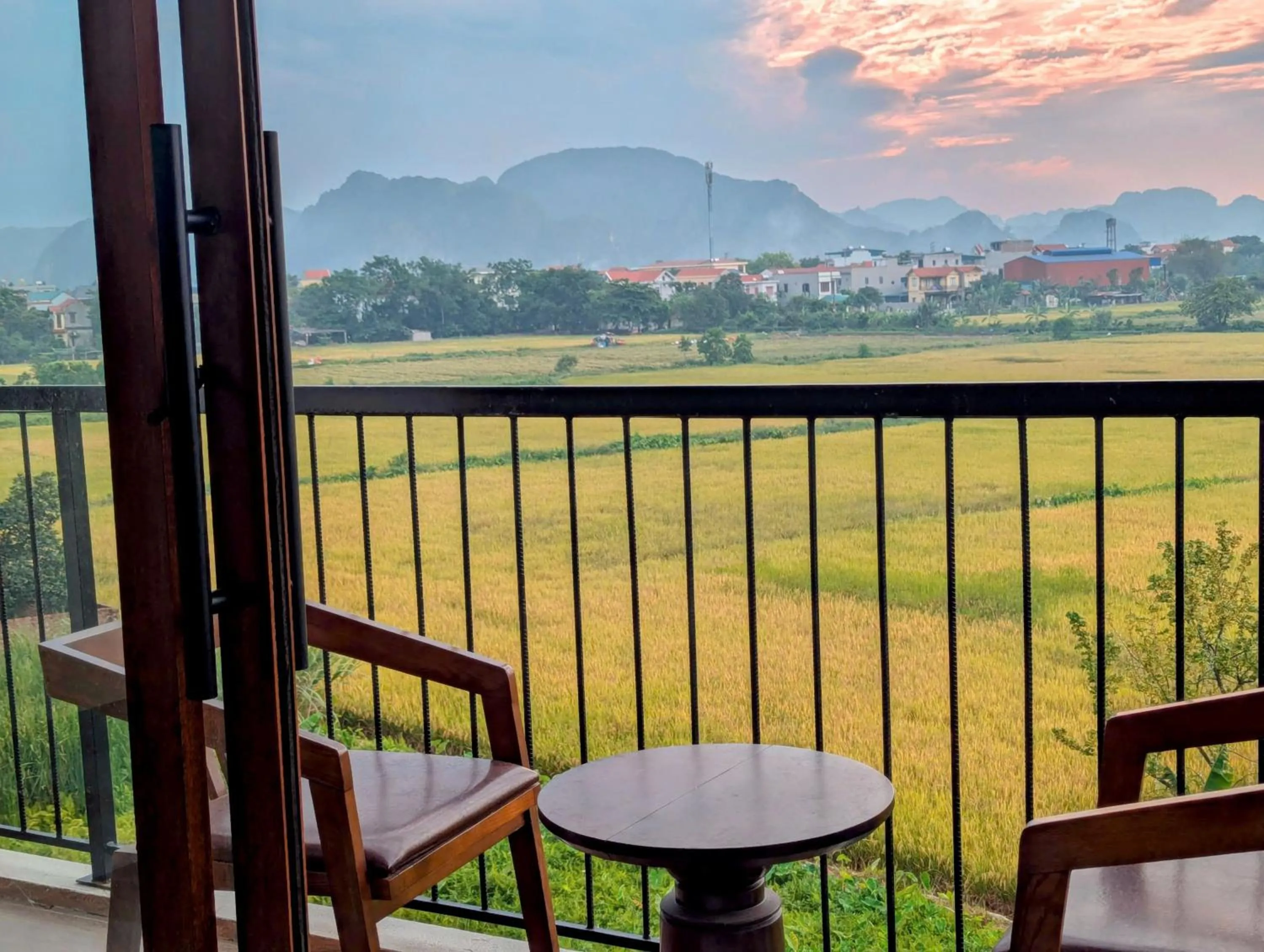 Natural landscape in Daisy's Villa TamCoc