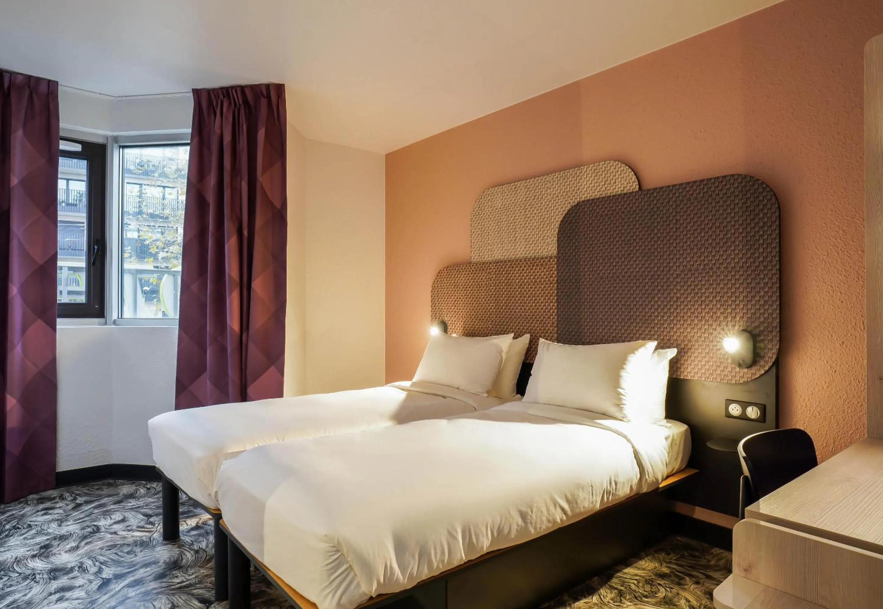 Bed in B&B HOTEL Paris Porte de Châtillon