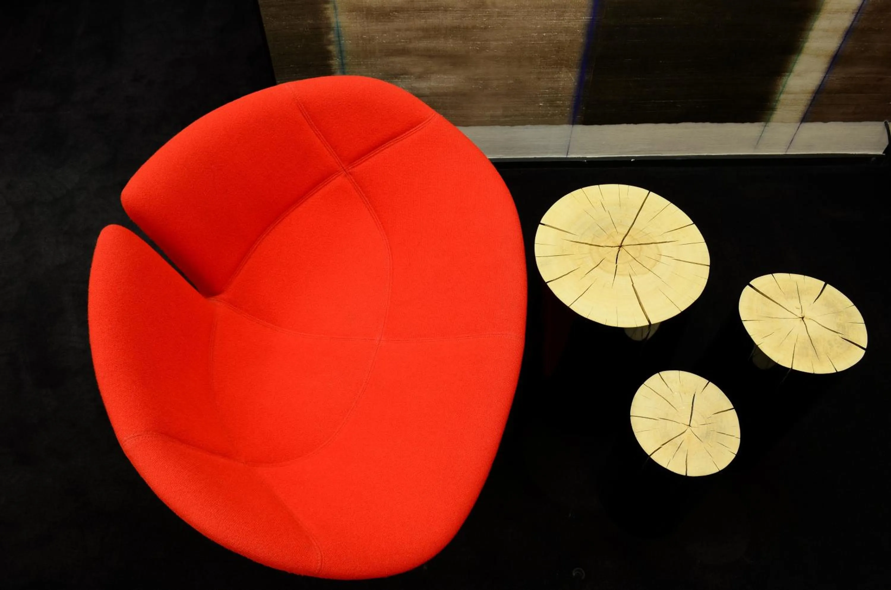 Decorative detail in Charming House DD724