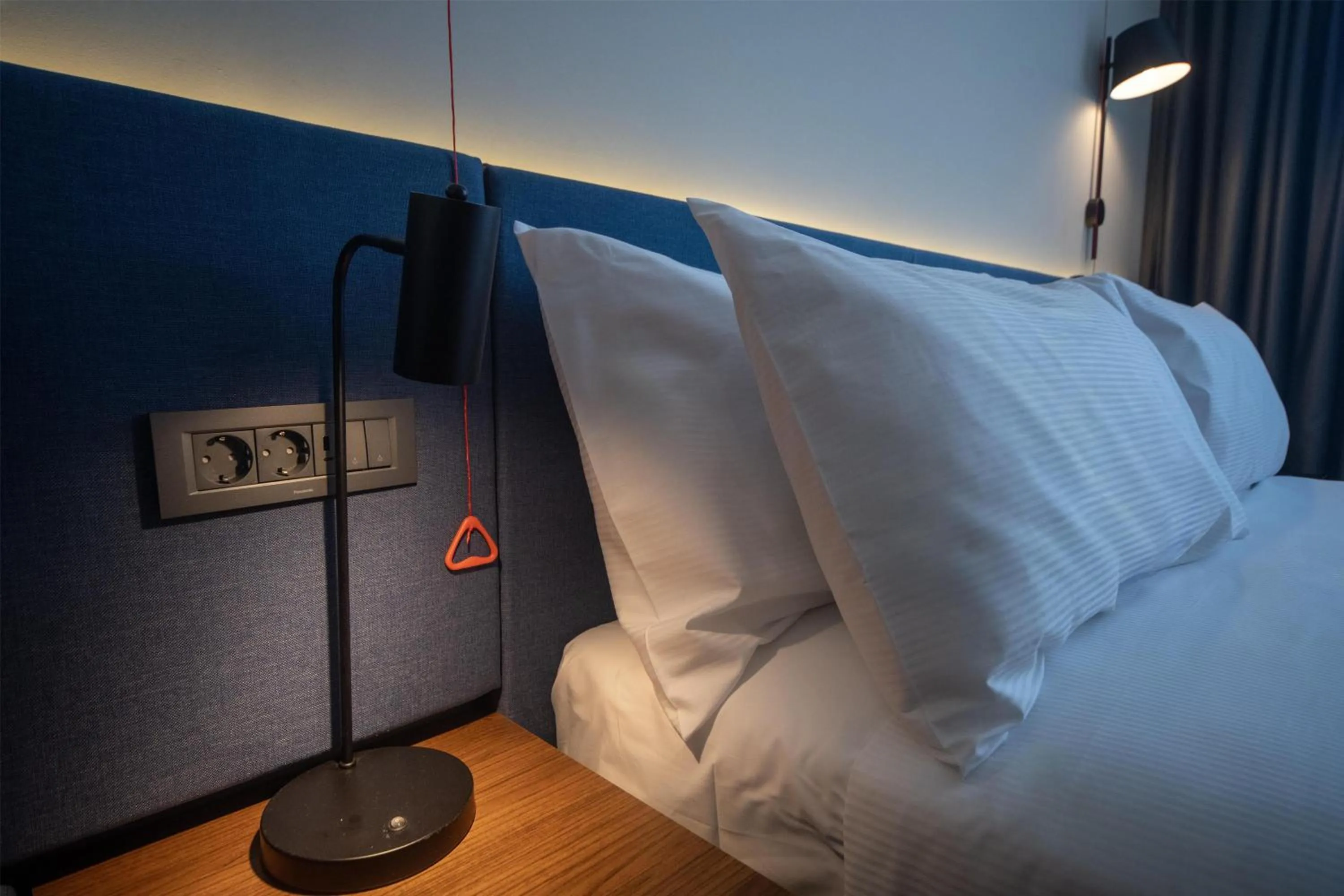 Bed in Hampton By Hilton Denizli