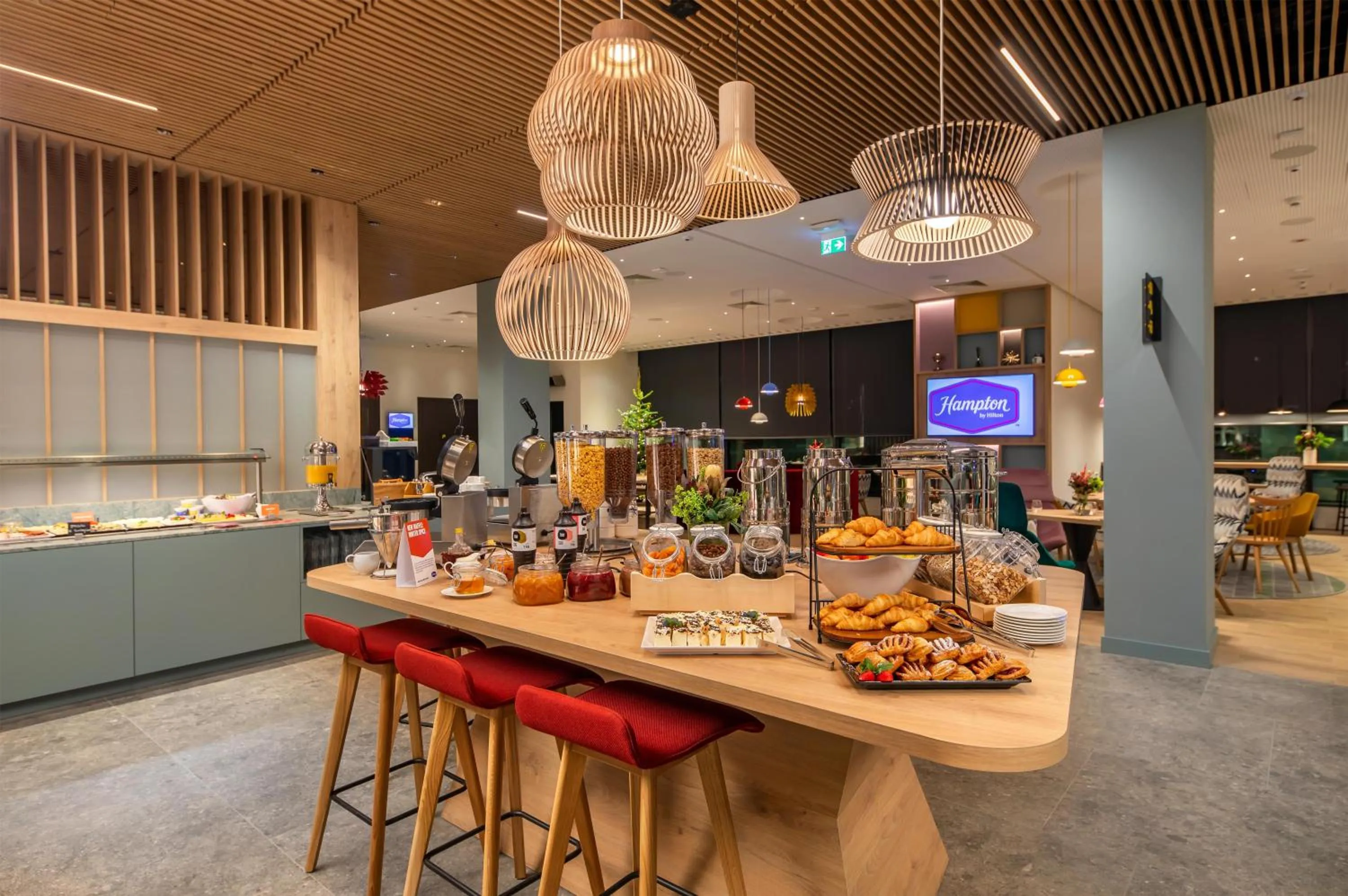 Restaurant/places to eat in Hampton By Hilton Wroclaw Airport