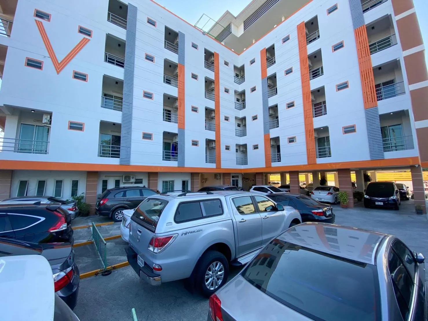 On site in V at Bangsaen