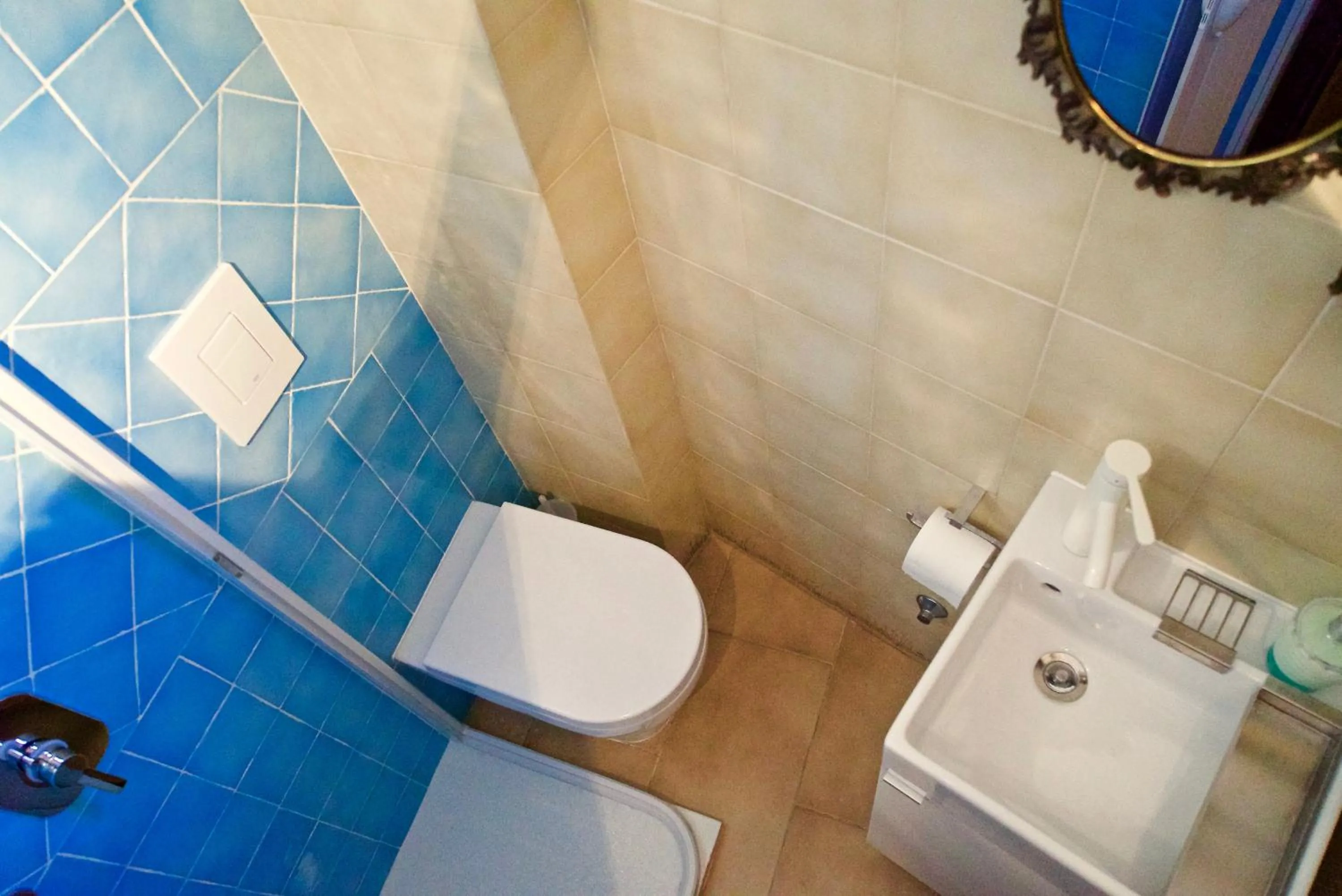 Toilet in 49Starfish Holiday Home