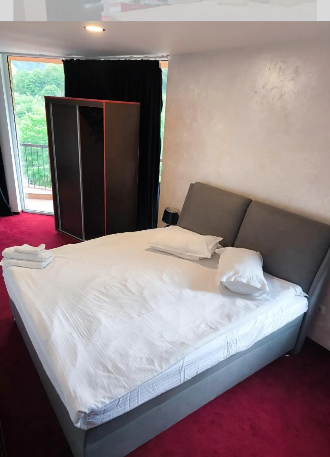 Bedroom, Bed in Pensiunea Lucy