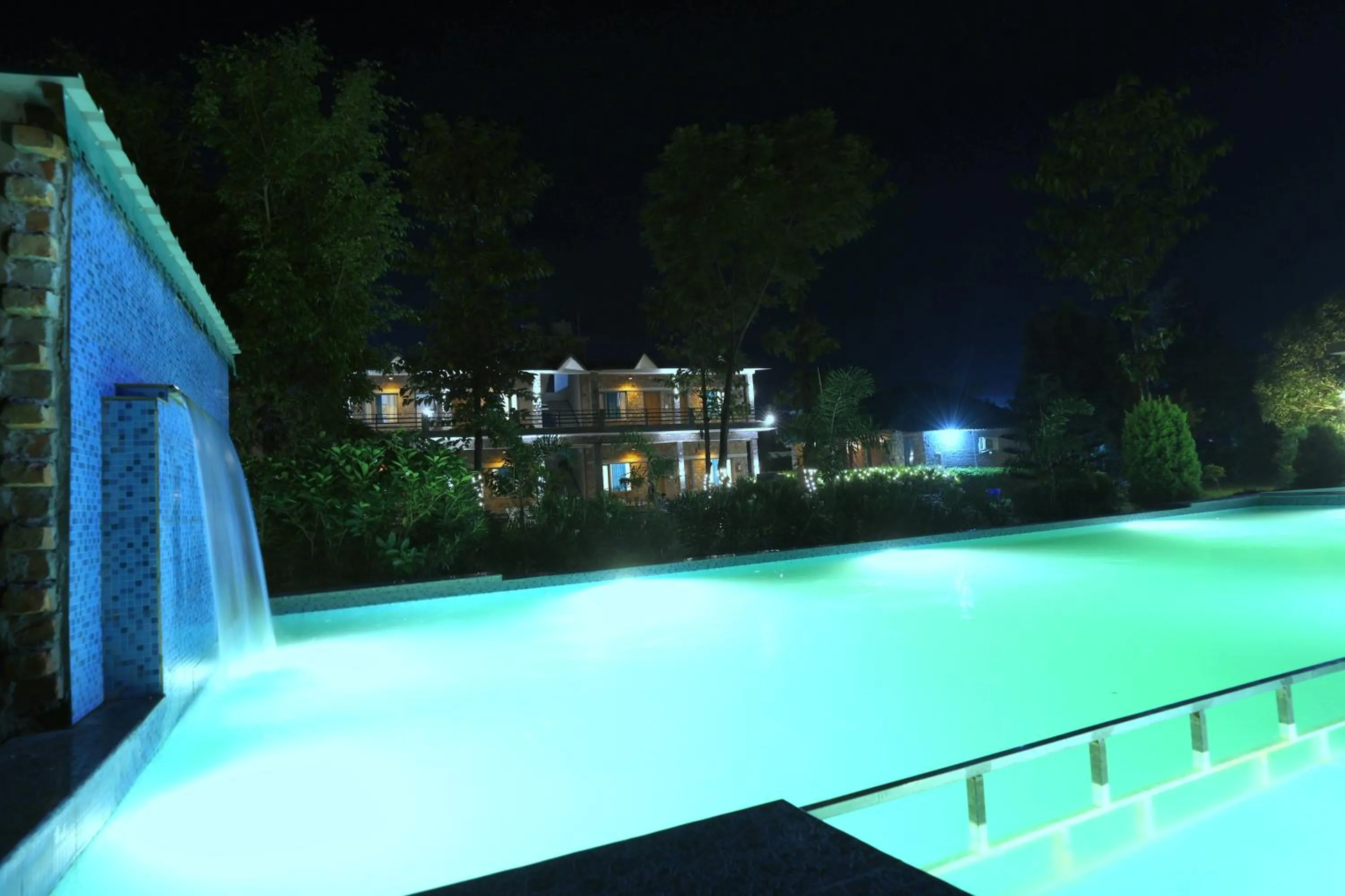 Swimming pool in Aranya Resort & Suites By Shivaneel Hospitality