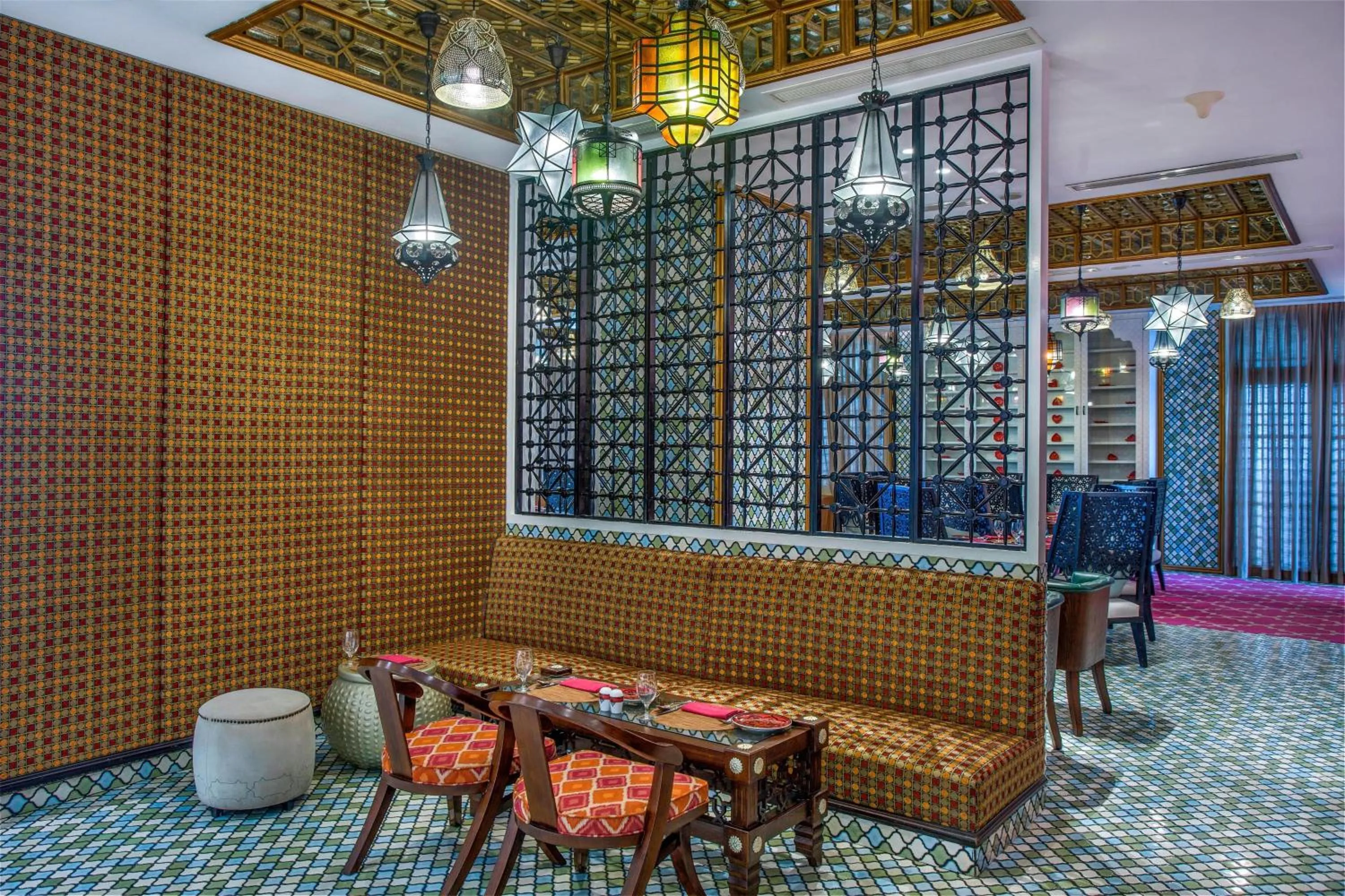 Restaurant/places to eat in Le Meridien Dhaka