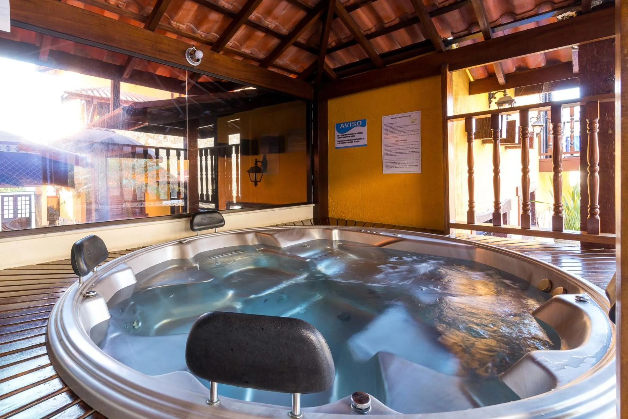 Hot Tub in Aldeia Da Lagoinha