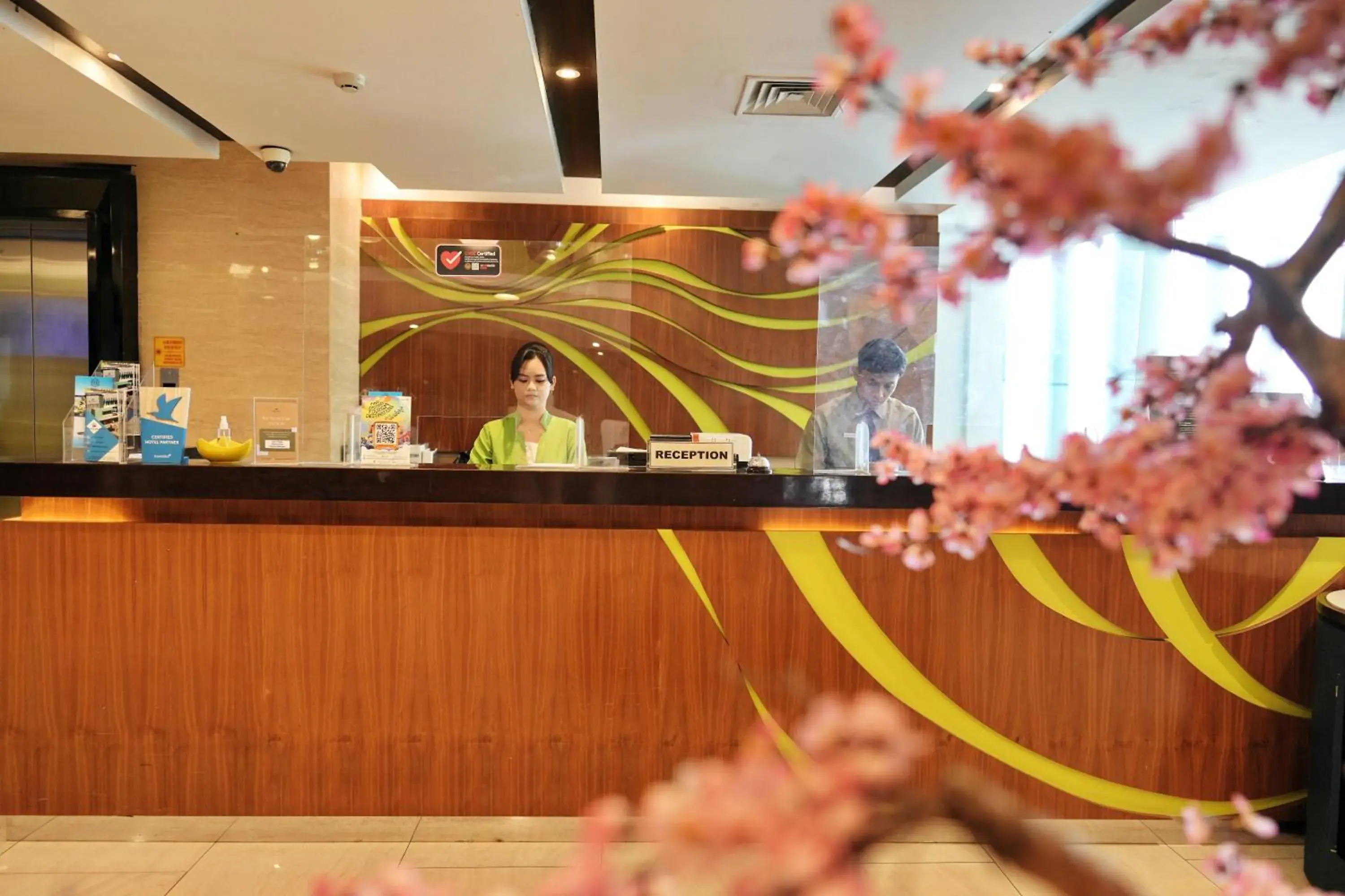 Bonnet Hotel Surabaya Bonnet Hotel Surabaya