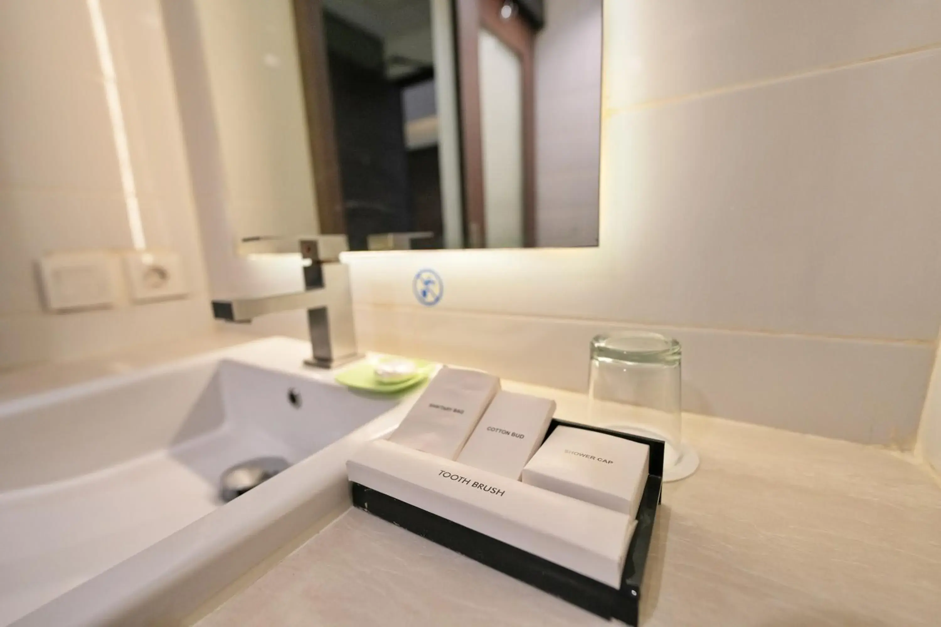 Bonnet Hotel Surabaya Bonnet Hotel Surabaya