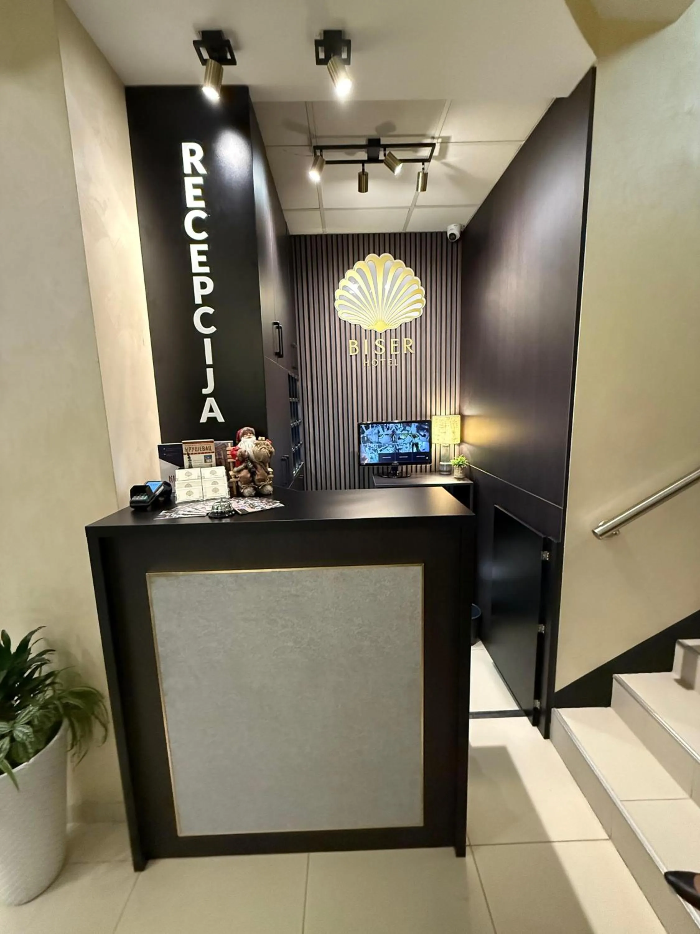 Lobby or reception in Garni Hotel Biser