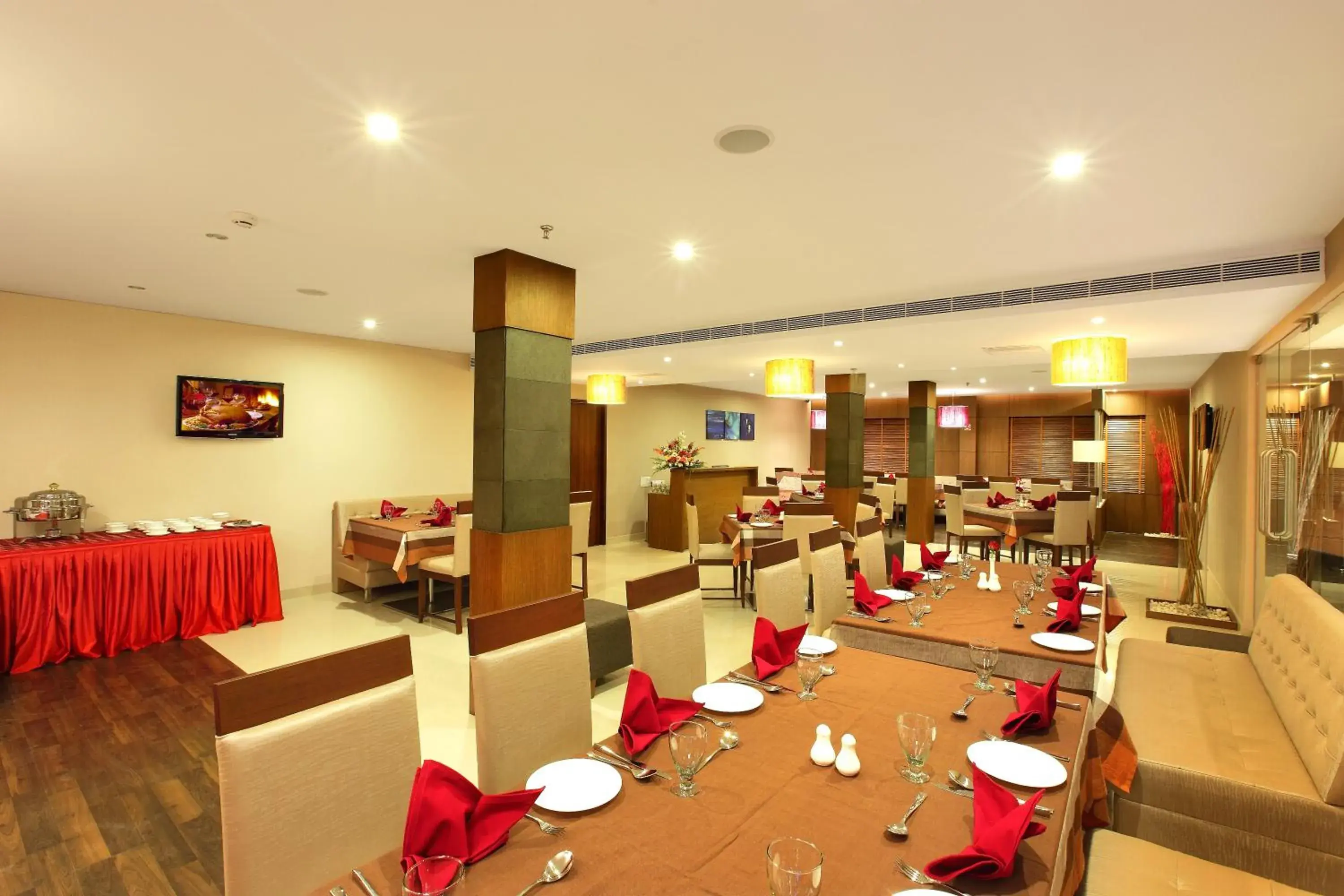 Restaurant/places to eat in Park Residency Adoor Restaurant/places to eat in Park Residency Adoor
