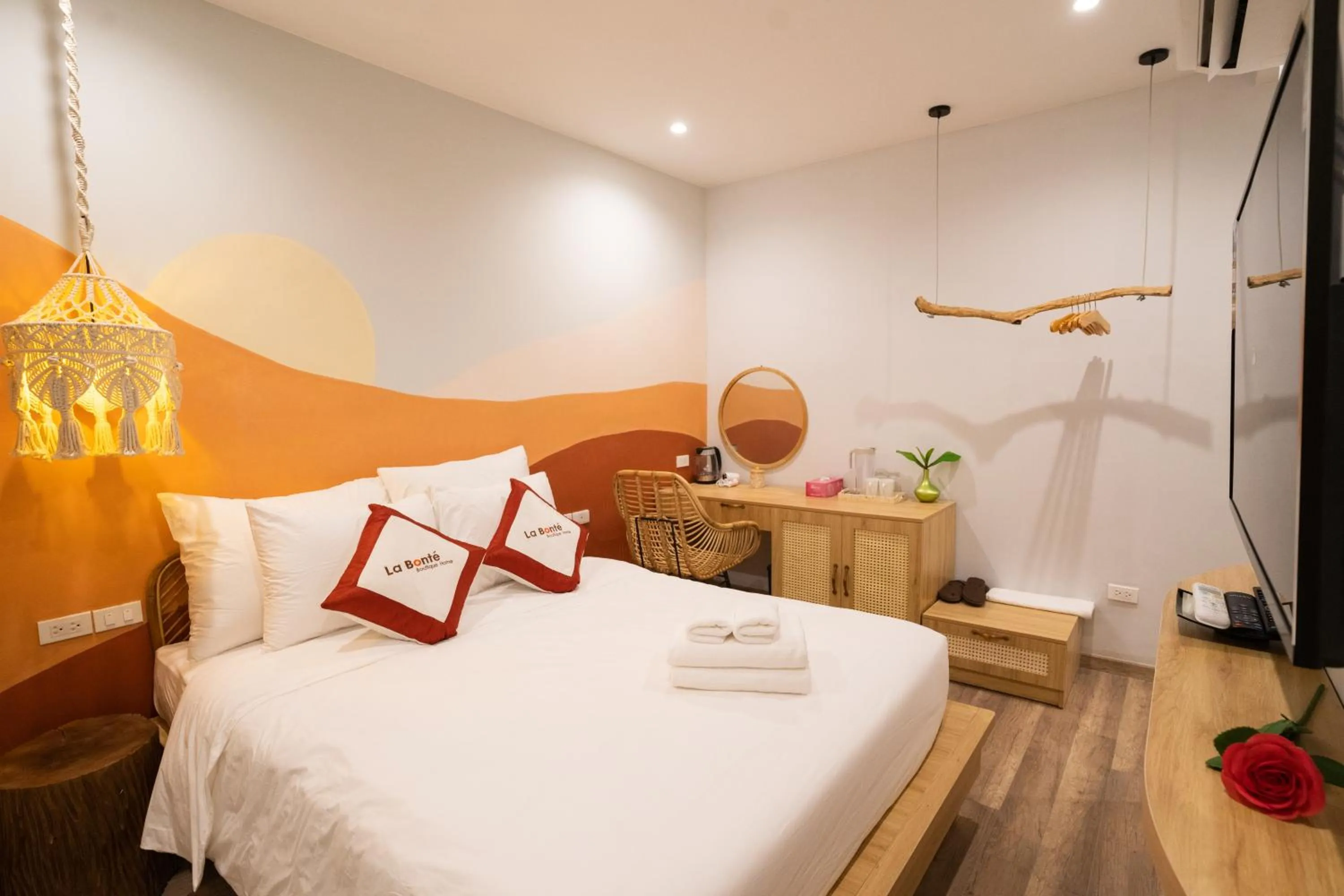 Bedroom, Bed in La Bonté Boutique Home Phu Quoc