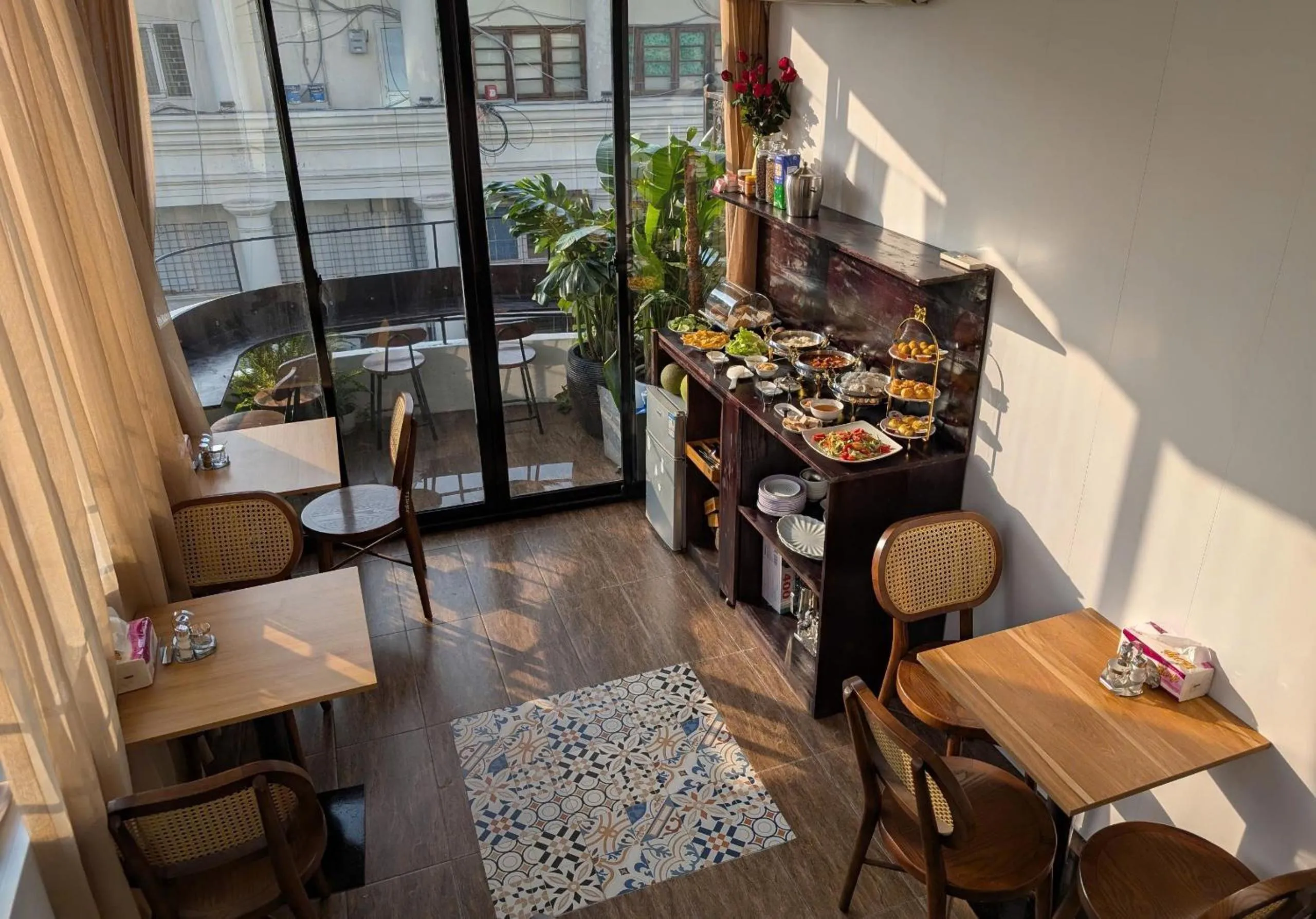Buffet breakfast in Maison Maravelle Hotel - Boutique Stay in Hanoi Old Quarter