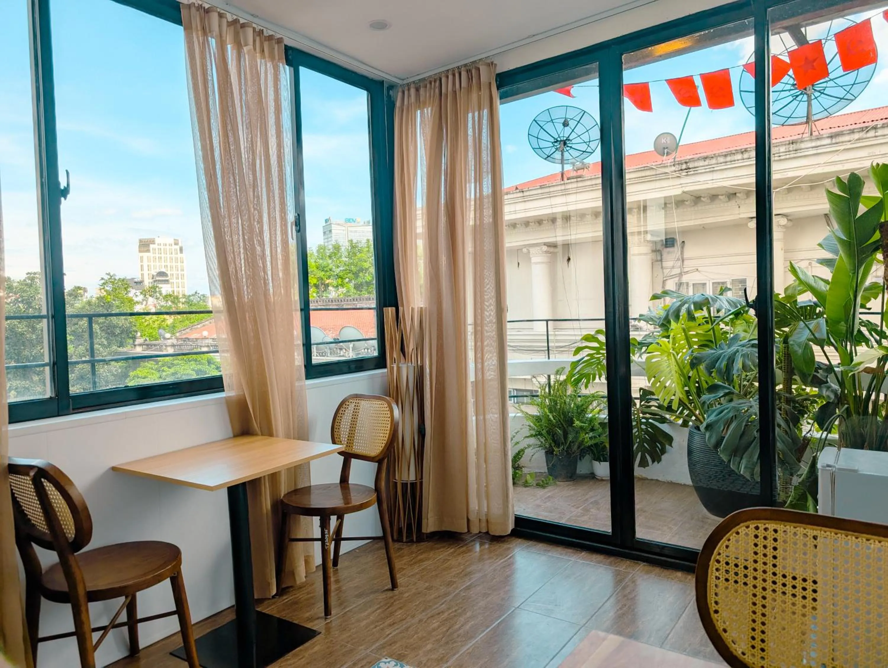 Patio in Maison Maravelle Hotel - Boutique Stay in Hanoi Old Quarter