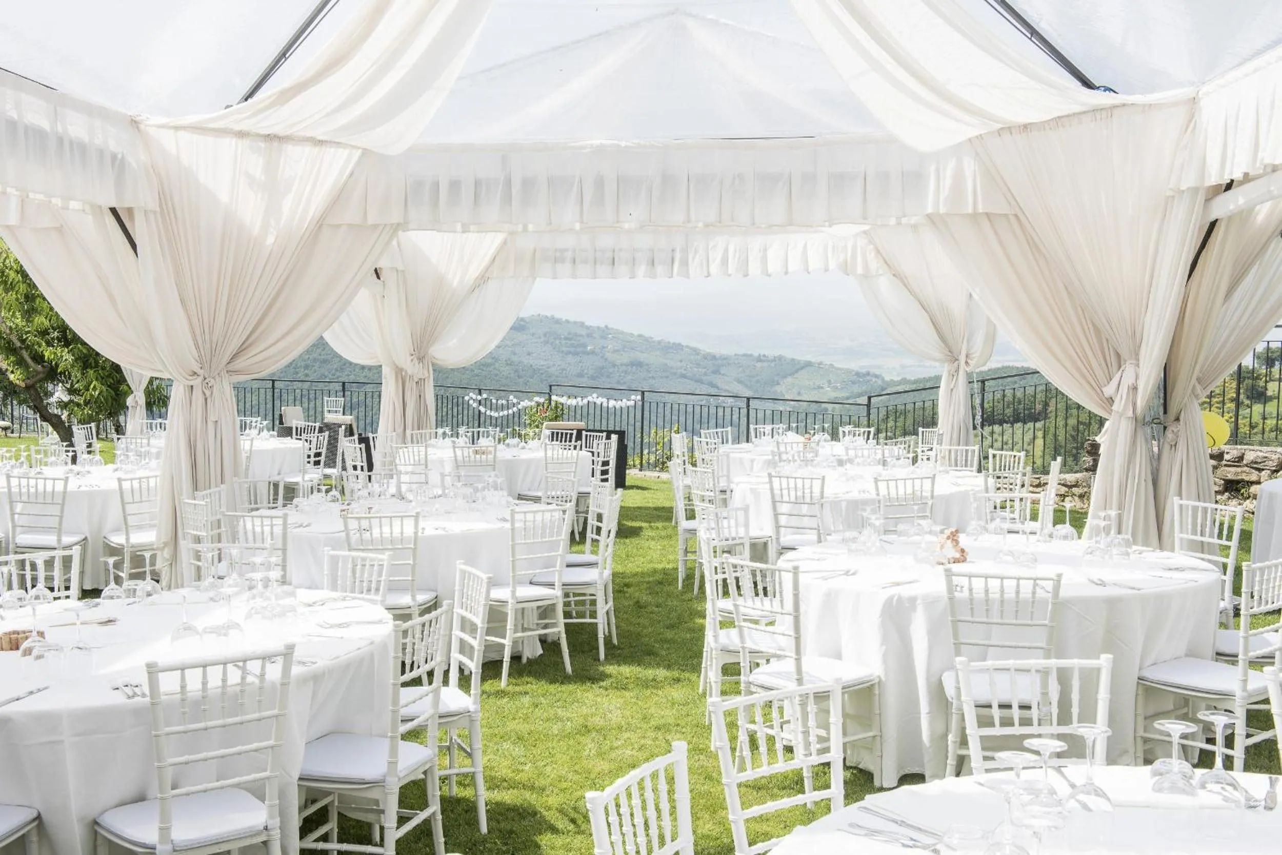 Property building in Albergo Il Rientro