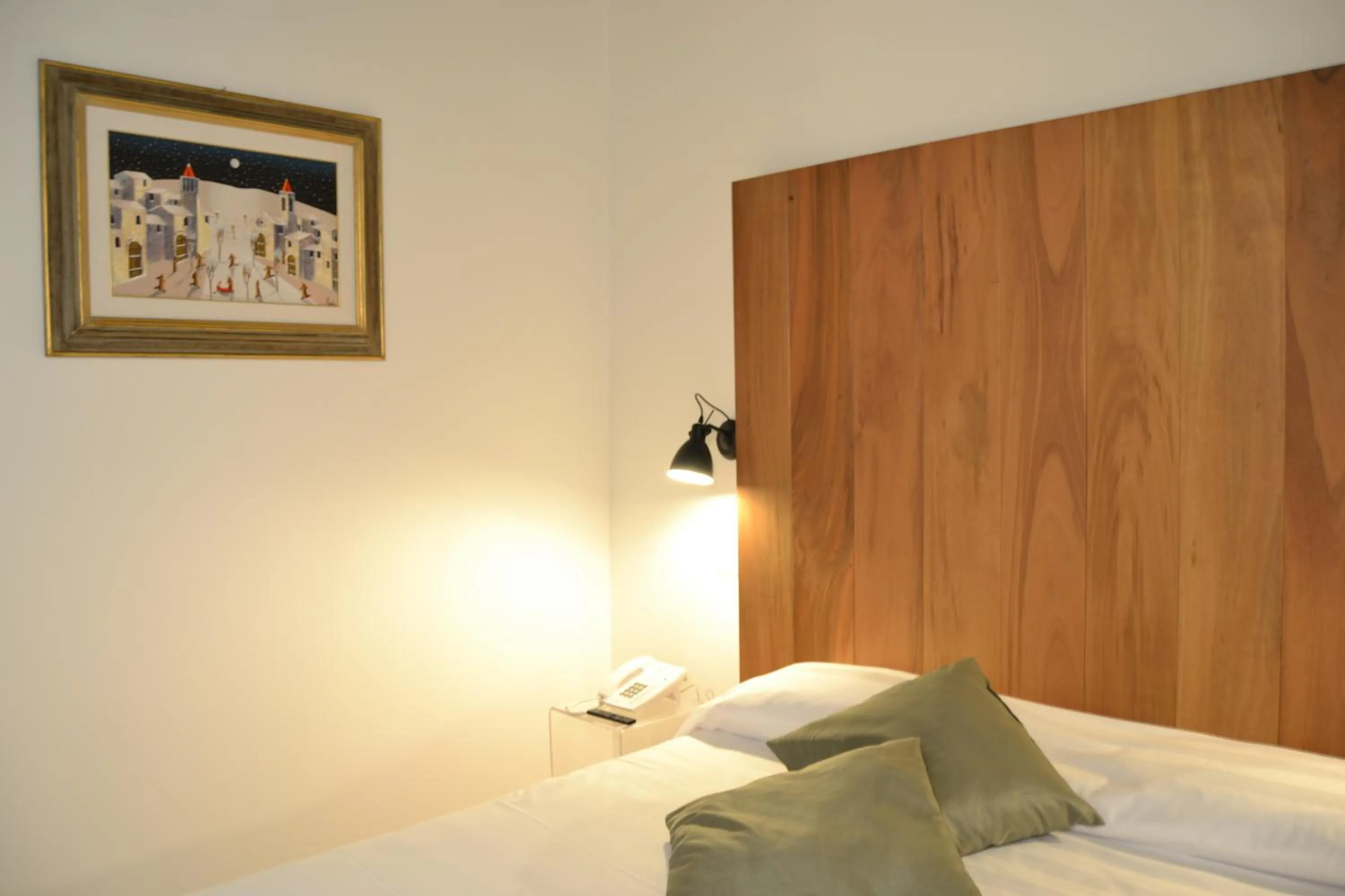 Photo of the whole room, Bed in Albergo Il Rientro