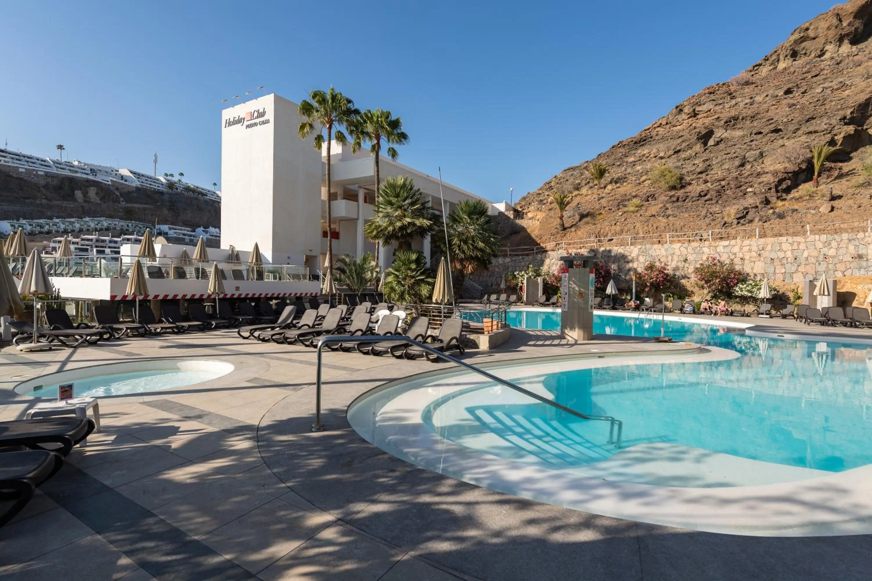 Swimming pool in Holiday Club Puerto Calma