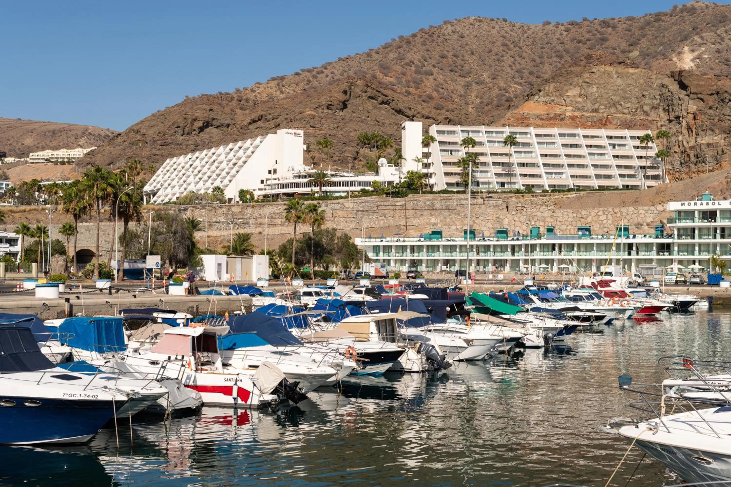 Facade/entrance in Holiday Club Puerto Calma