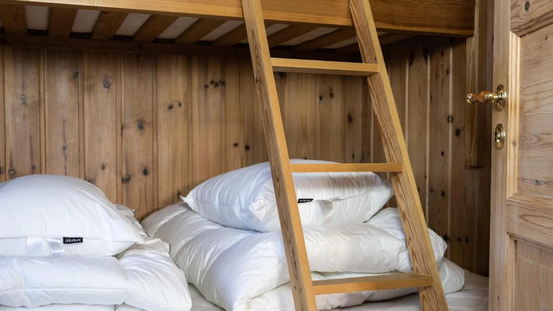 bunk bed, Bed in Kvitåvatn Fjellhytter