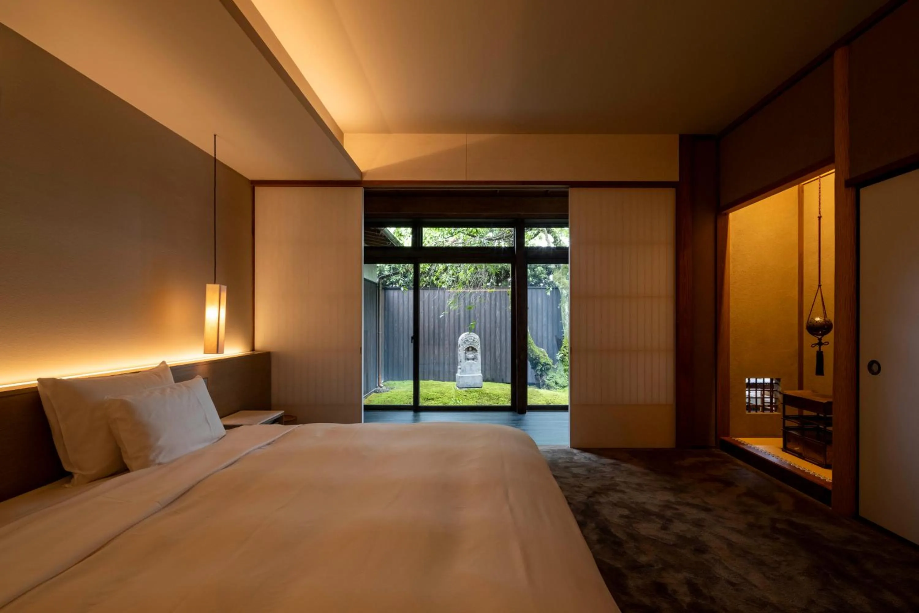 Twin Room with Balcony - single occupancy in Momoyama Onsen Tsukimikan