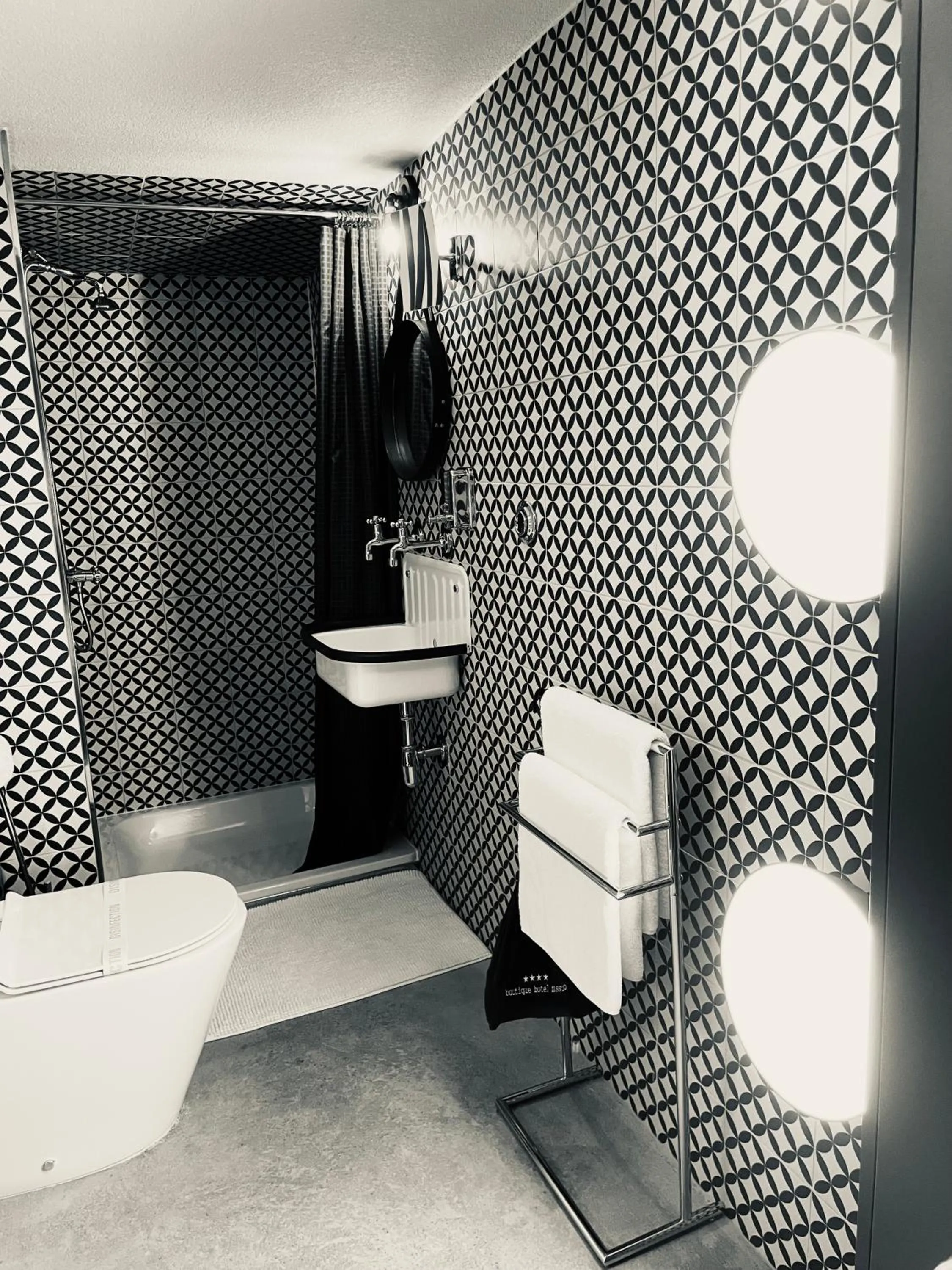 Bathroom in Boutique Hotel Massimos