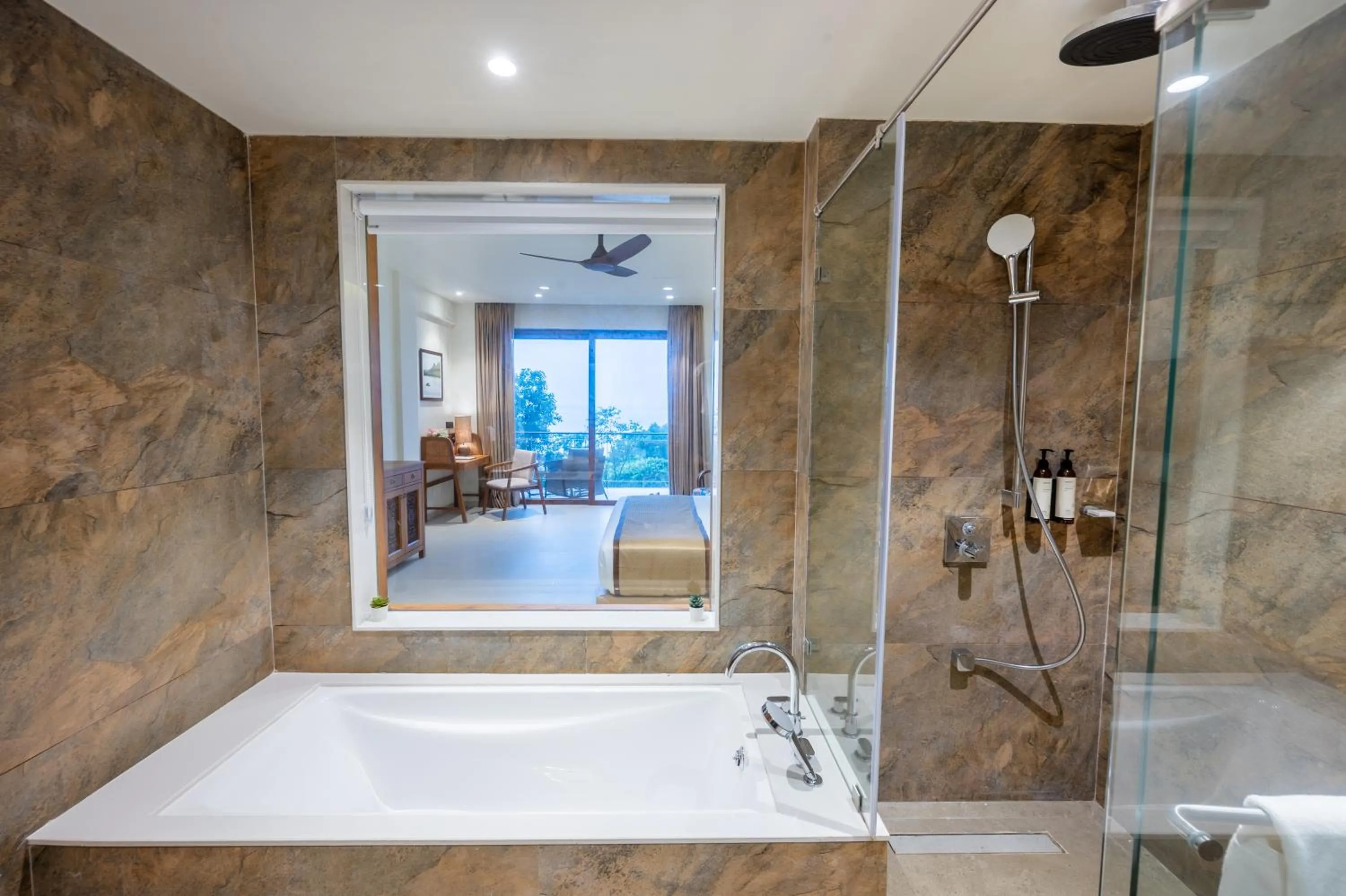 Shower in ARK Lake Resort, Igatpuri